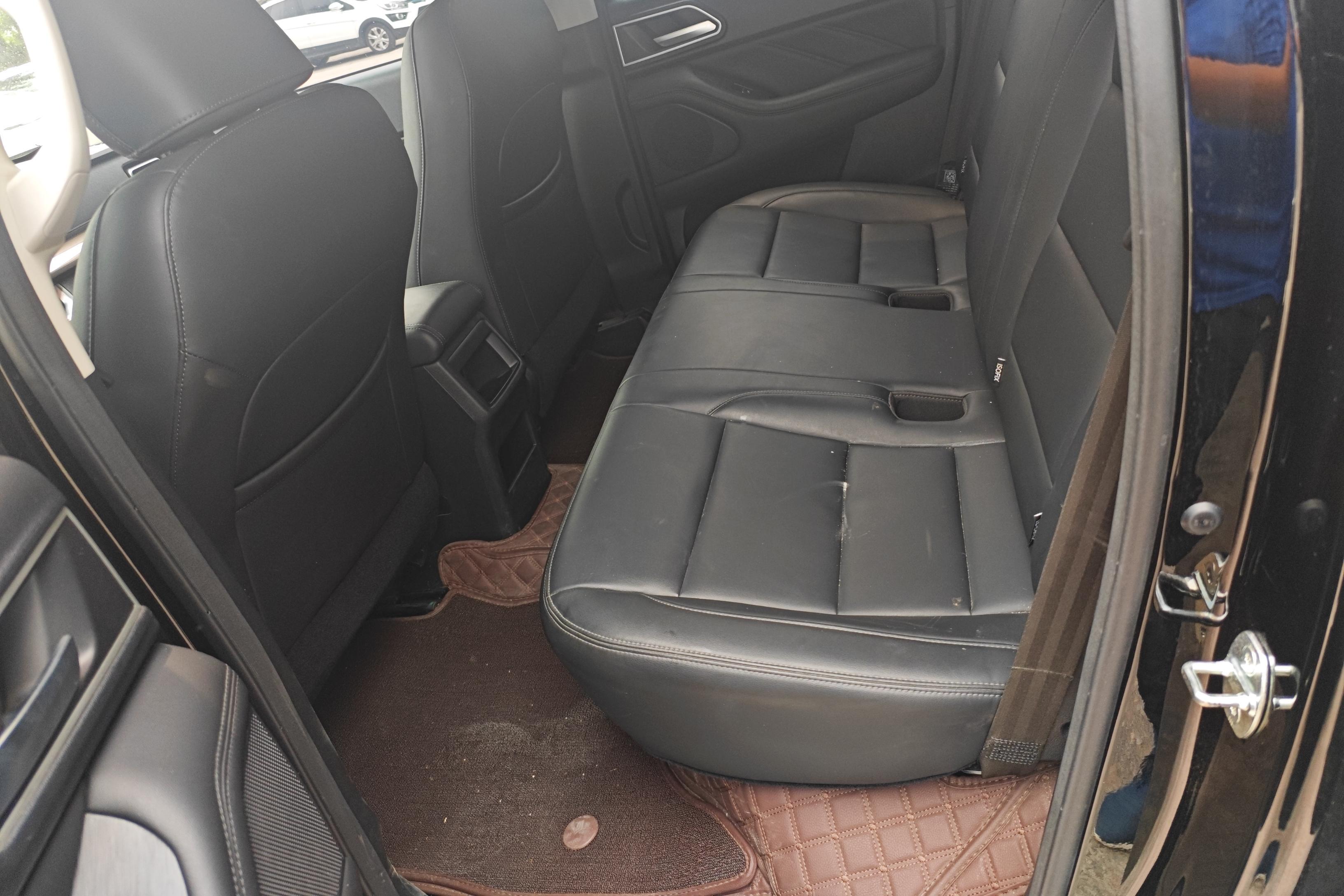 长城炮 商用版 2023款 2.0T 手动 精英型标箱 (国Ⅵ) 