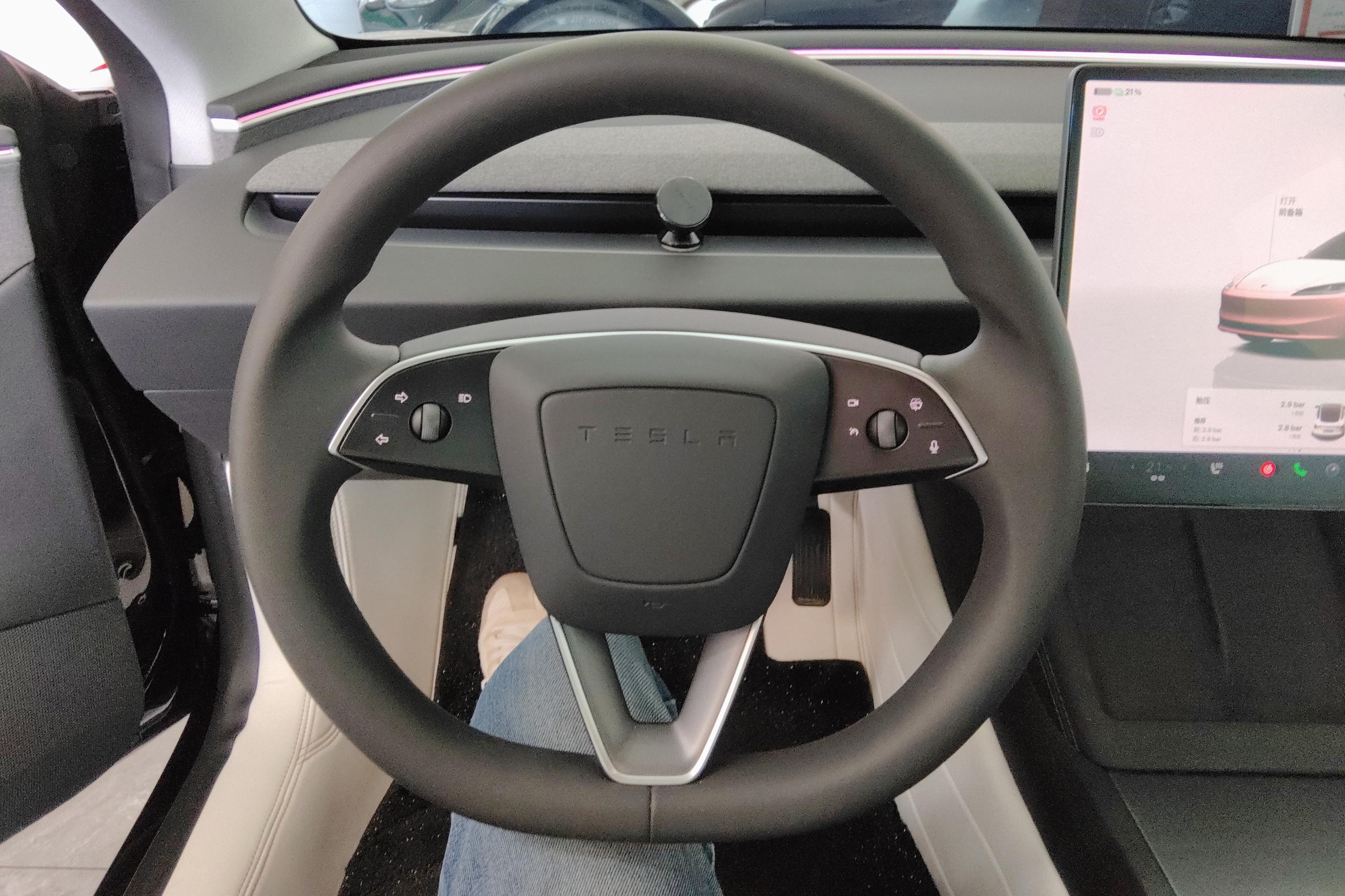 特斯拉MODEL 3 2023款 后驱 纯电动 后轮驱动 