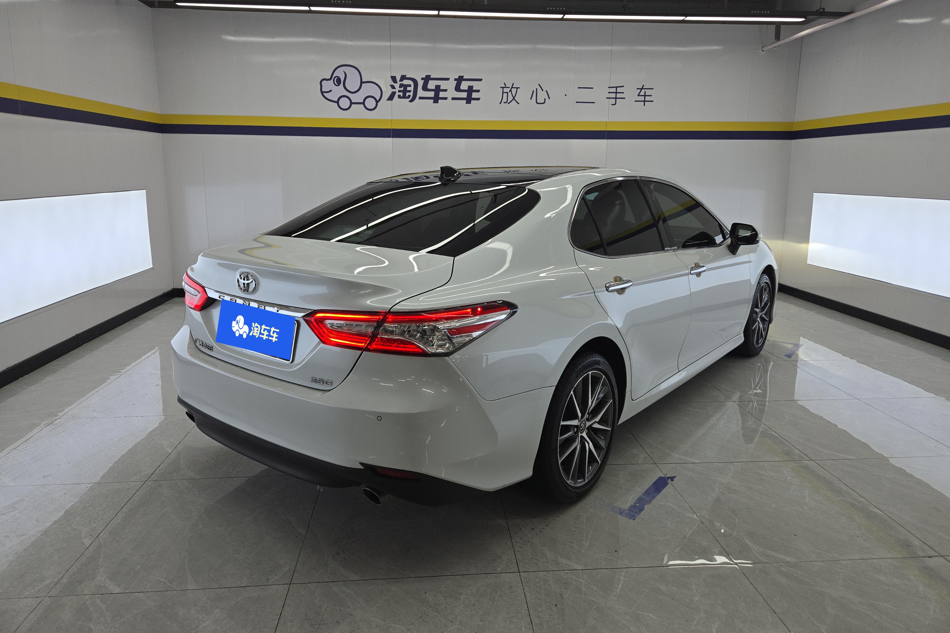 丰田凯美瑞 G 2021款 2.5L 自动 前驱 豪华版 (国Ⅵ) 