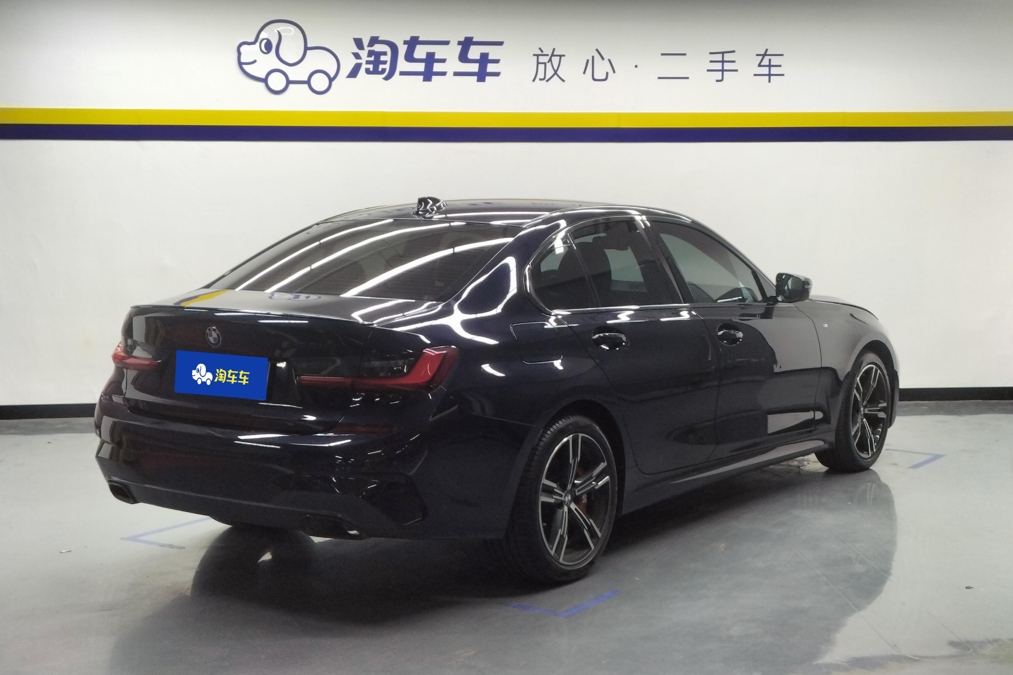宝马3系 325i 2022款 2.0T 自动 后驱 M运动套装 (国Ⅵ) 