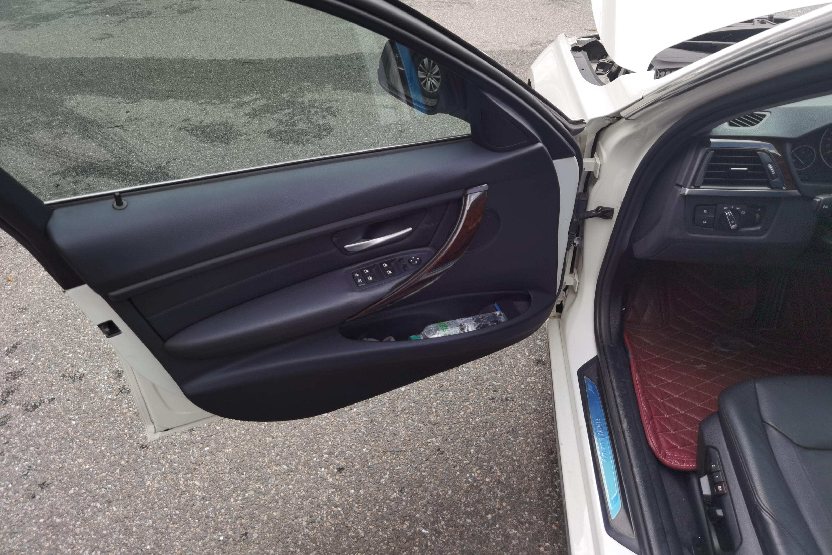 宝马3系 320Li 2015款 2.0T 自动 后驱 豪华设计套装 (国Ⅳ) 