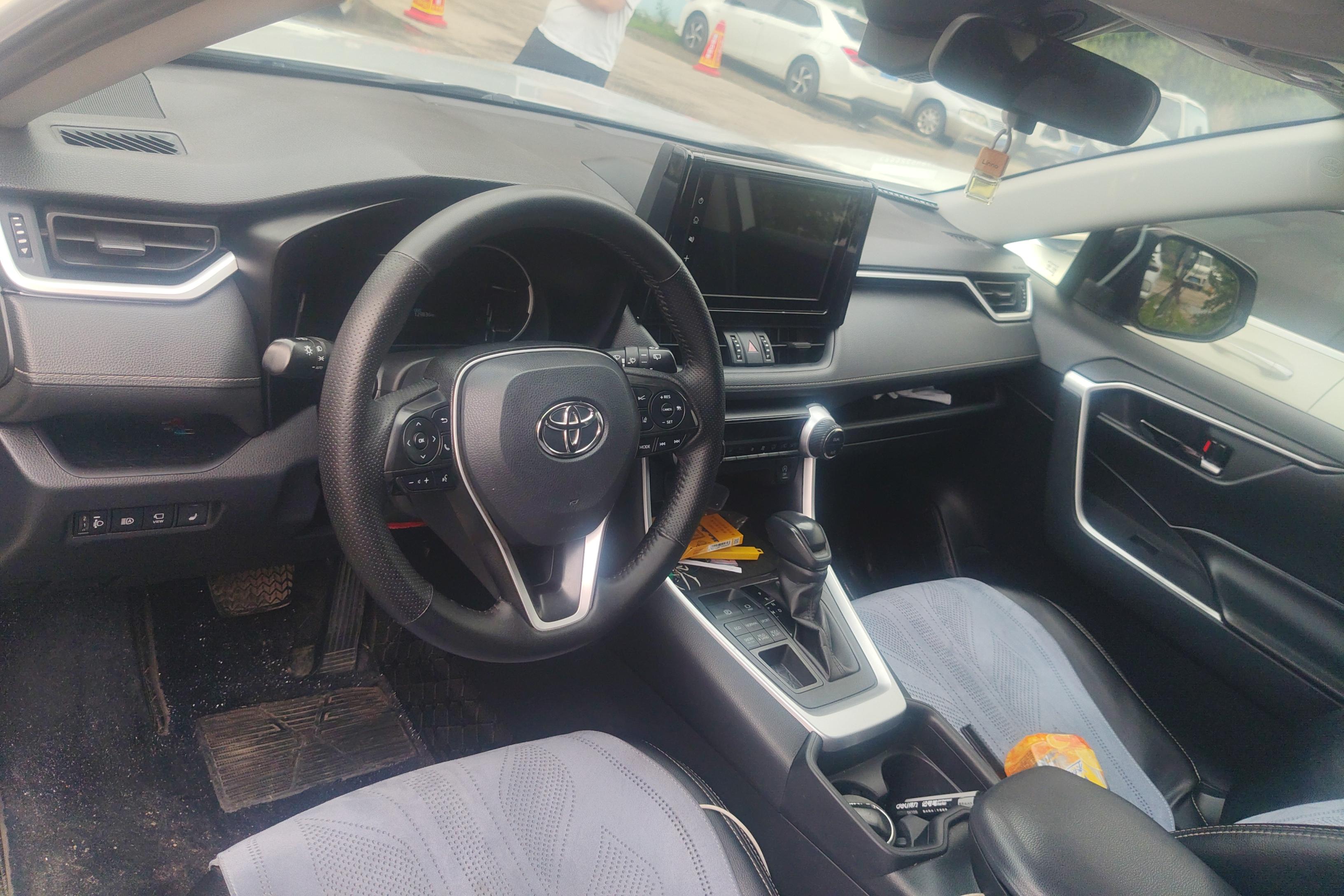 丰田RAV4 2020款 2.0L 自动 四驱 风尚版 (国Ⅵ) 