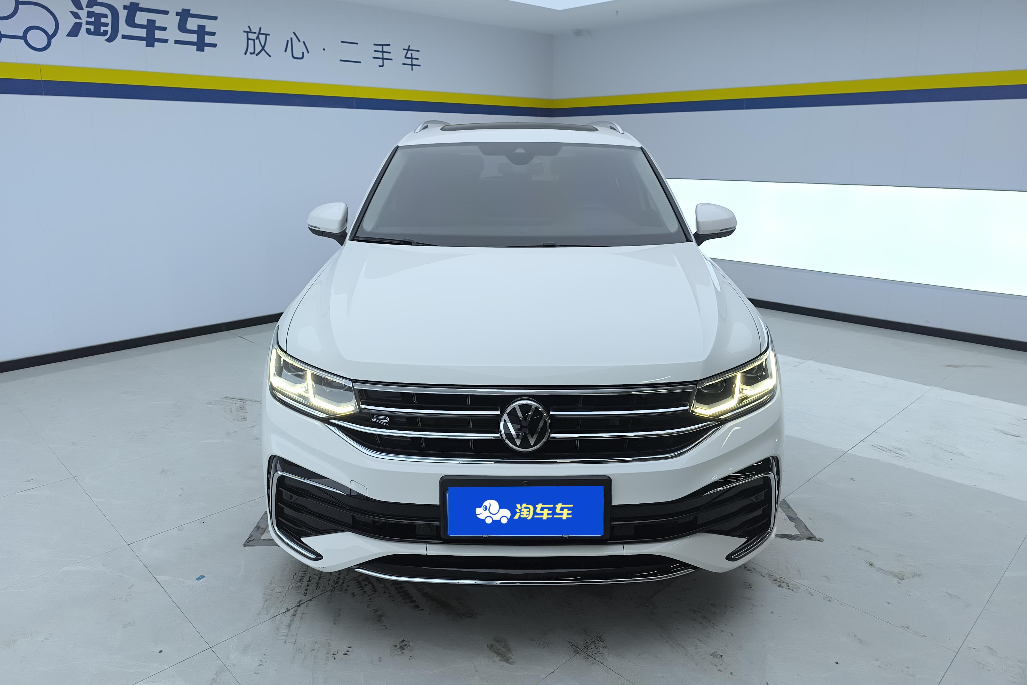 大众途观L R-Line 2022款 2.0T 自动 前驱 5座 旗舰版 (国Ⅵ) 