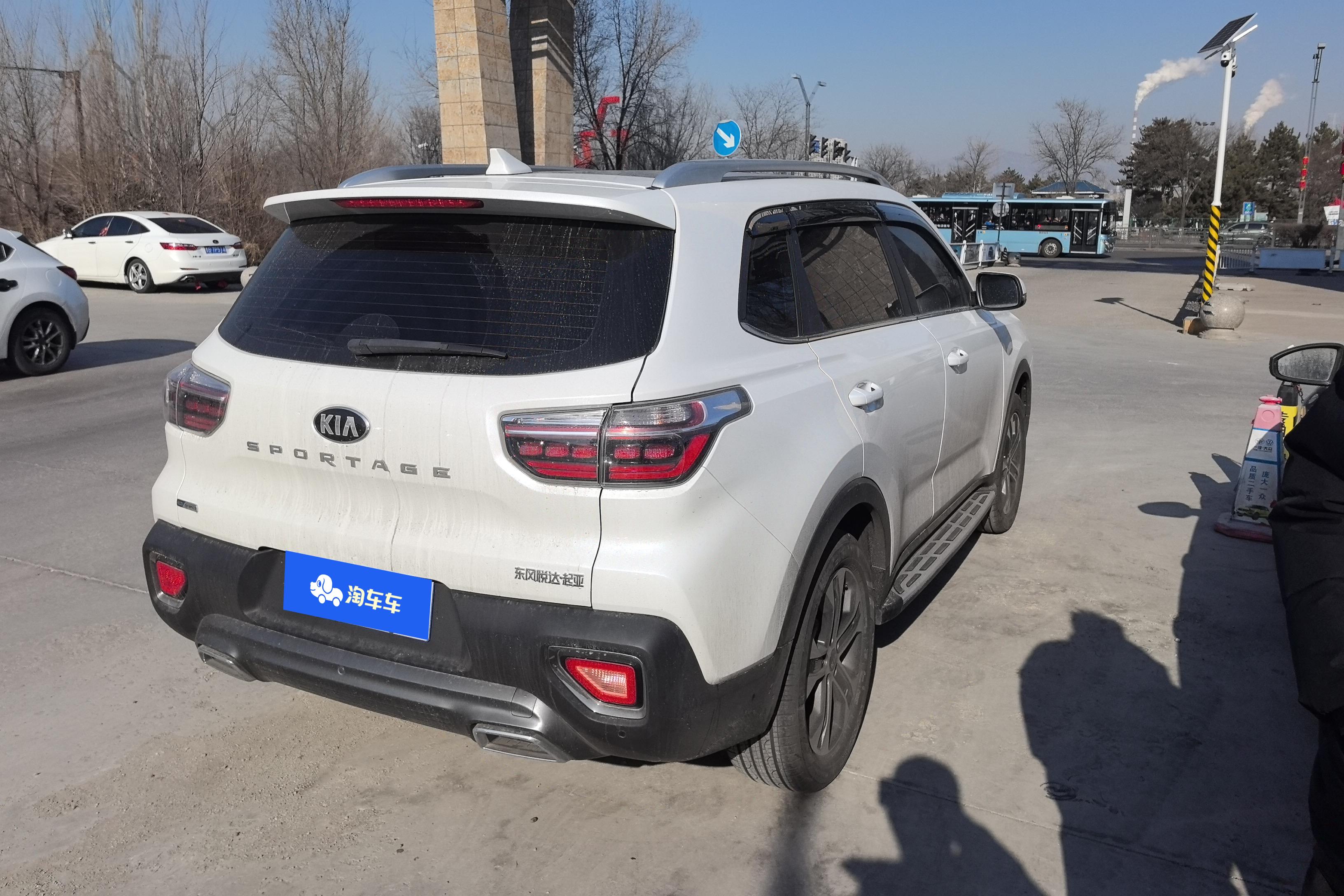 起亚智跑 2019款 2.0L 自动 前驱 豪华版 (国Ⅵ) 
