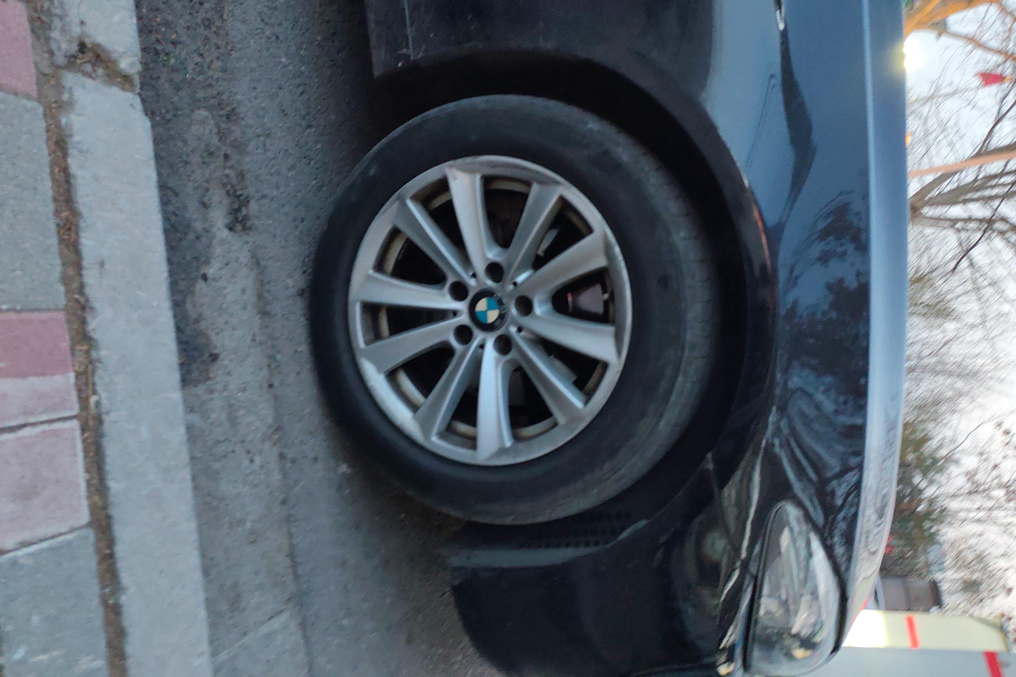 宝马5系 520Li 2014款 2.0T 自动 后驱 典雅型 (国Ⅳ) 