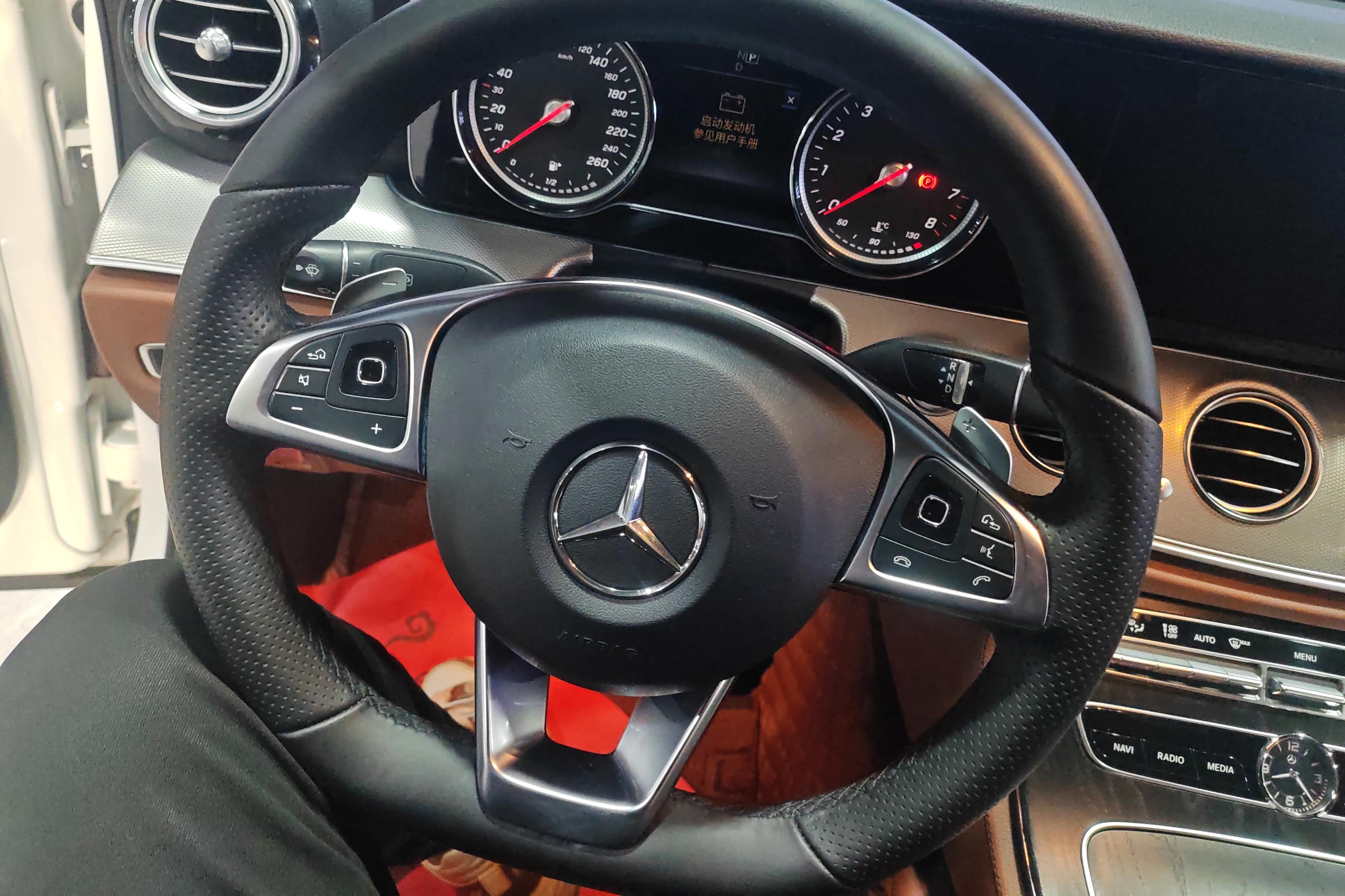 奔驰E级 E200 2018款 2.0T 自动 后驱 运动型 (国Ⅴ) 