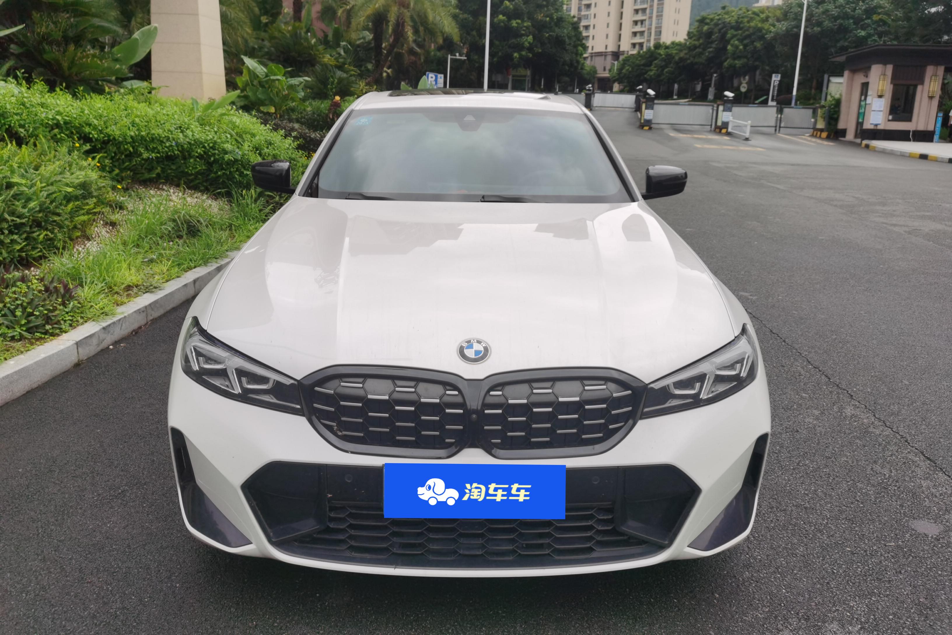 宝马3系 325i 2023款 2.0T 自动 后驱 M运动曜夜套装 (国Ⅵ) 