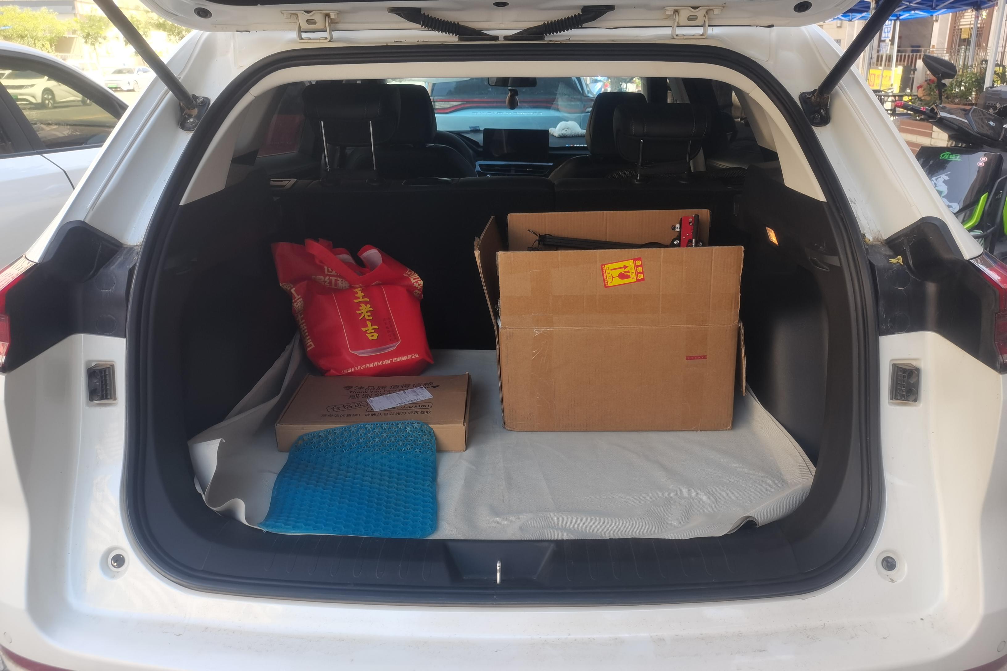 哈弗哈弗H6 国潮版 2021款 1.5T 自动 前驱 都市版 (国Ⅵ) 