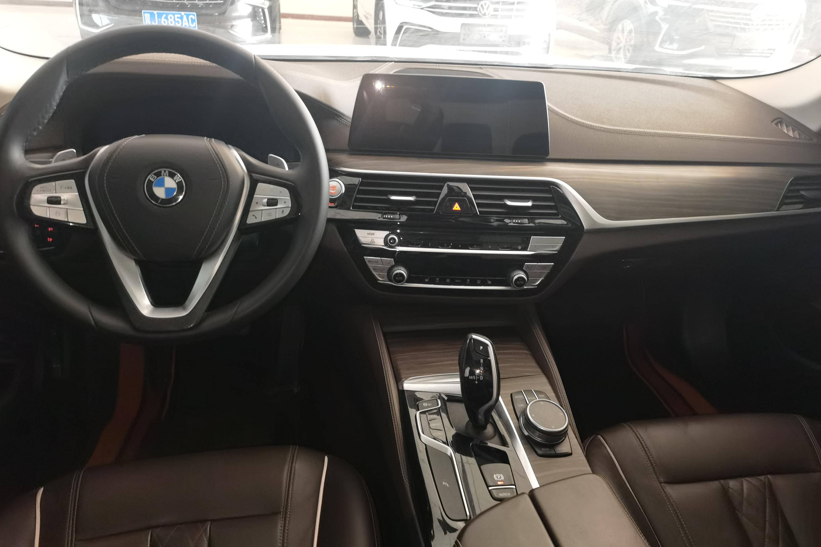 宝马5系 530Li 2021款 2.0T 自动 后驱 领先型豪华套装 (国Ⅵ) 
