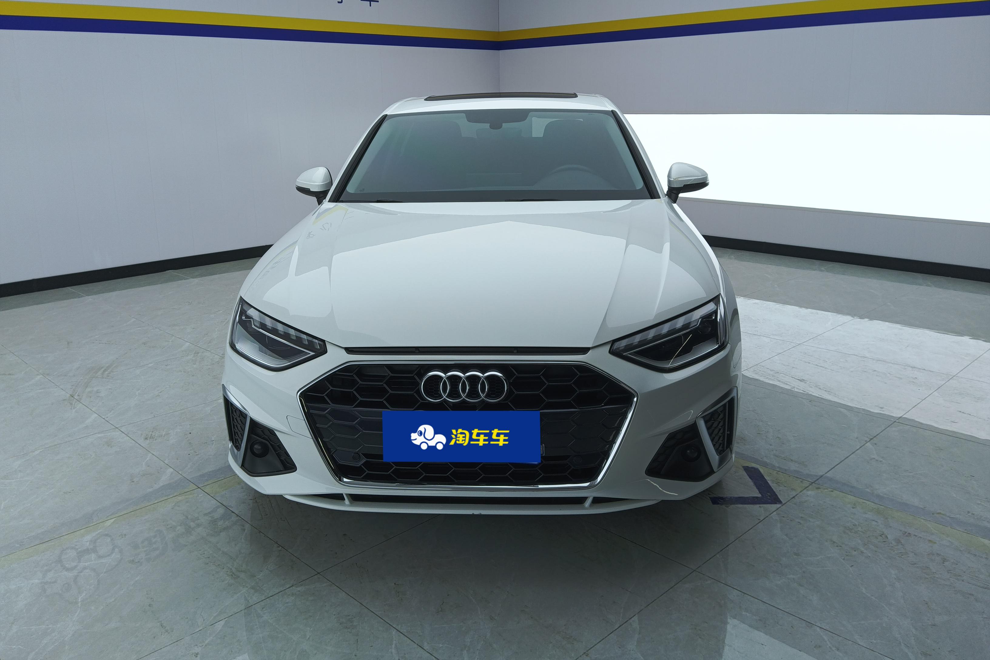奥迪A4L 40TFSI 2022款 2.0T 自动 前驱 时尚动感型 (国Ⅵ) 