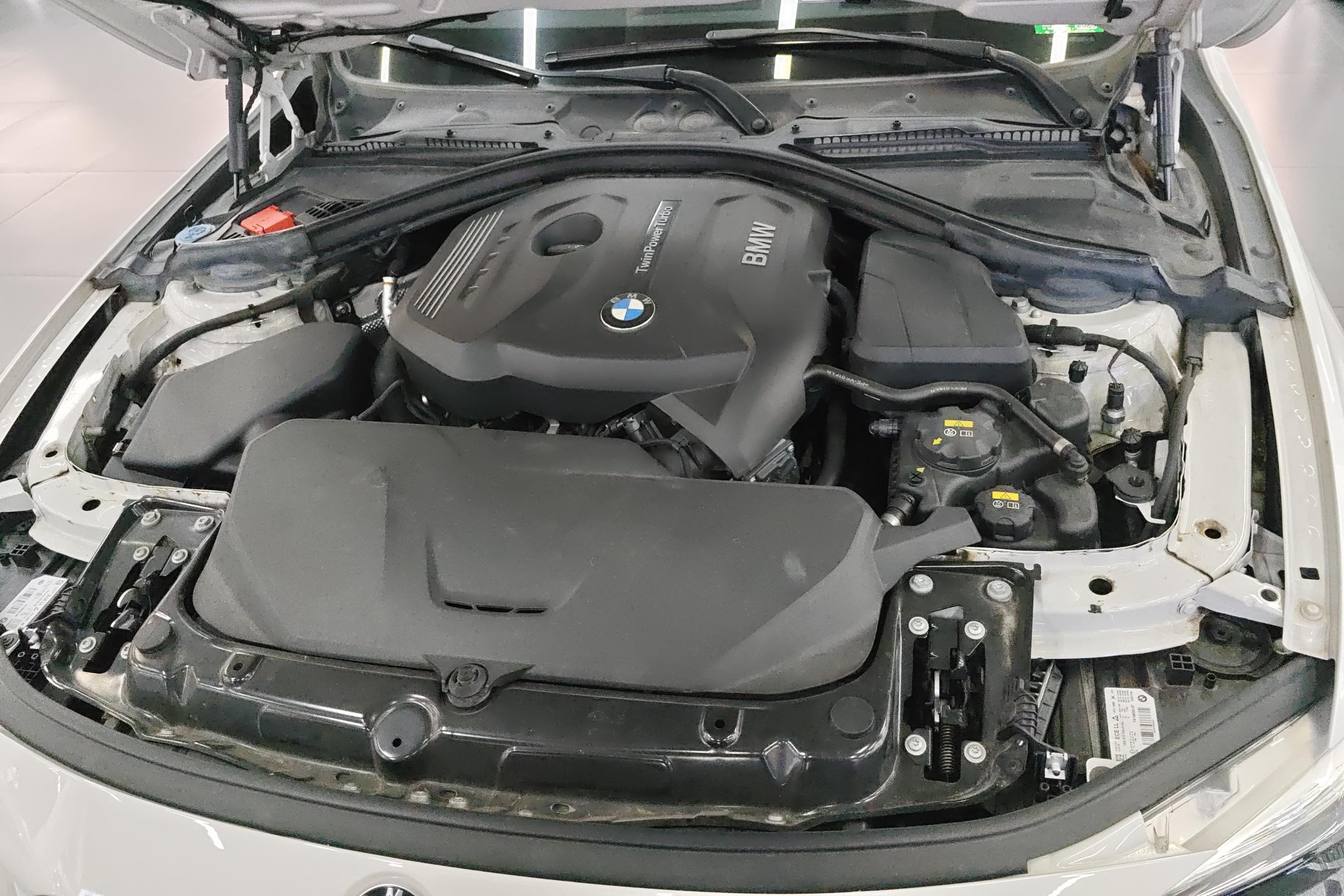 宝马3系 320Li 2017款 2.0T 自动 后驱 时尚型 (国Ⅴ) 