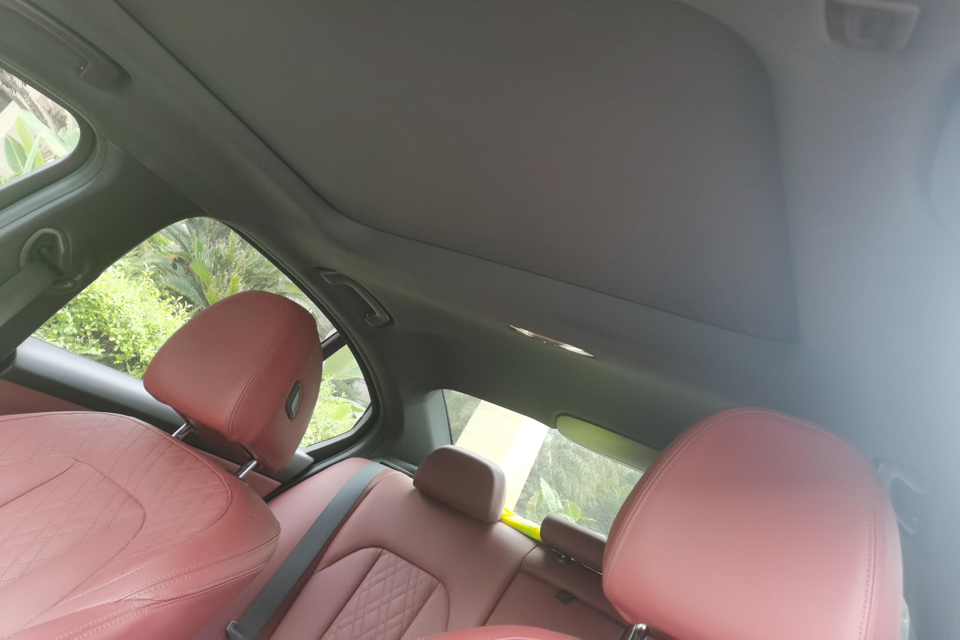 宝马3系 325i 2023款 2.0T 自动 后驱 M运动曜夜套装 (国Ⅵ) 
