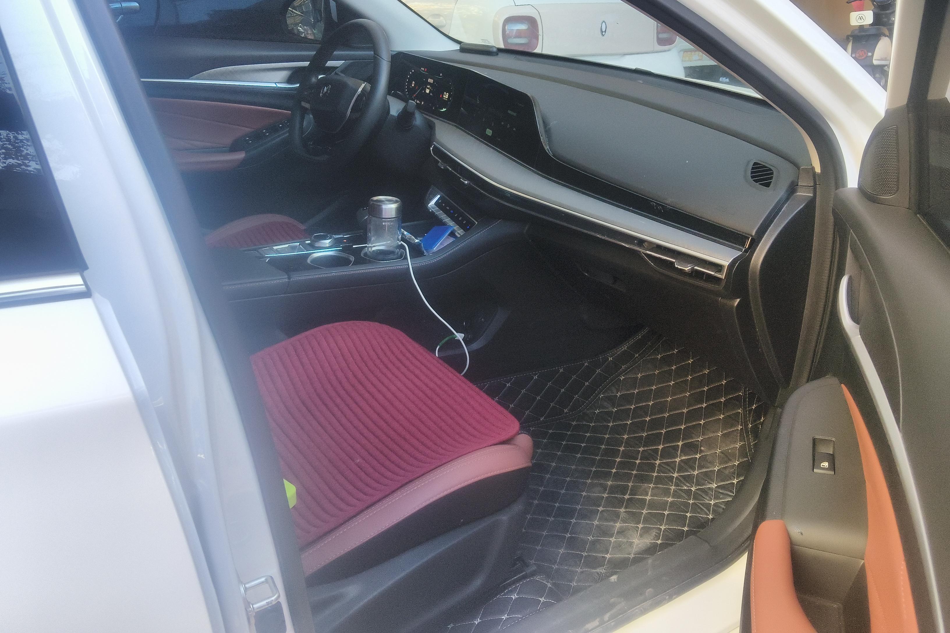 长安逸动PLUS 2024款 1.4T 自动 高能版 (国Ⅵ) 