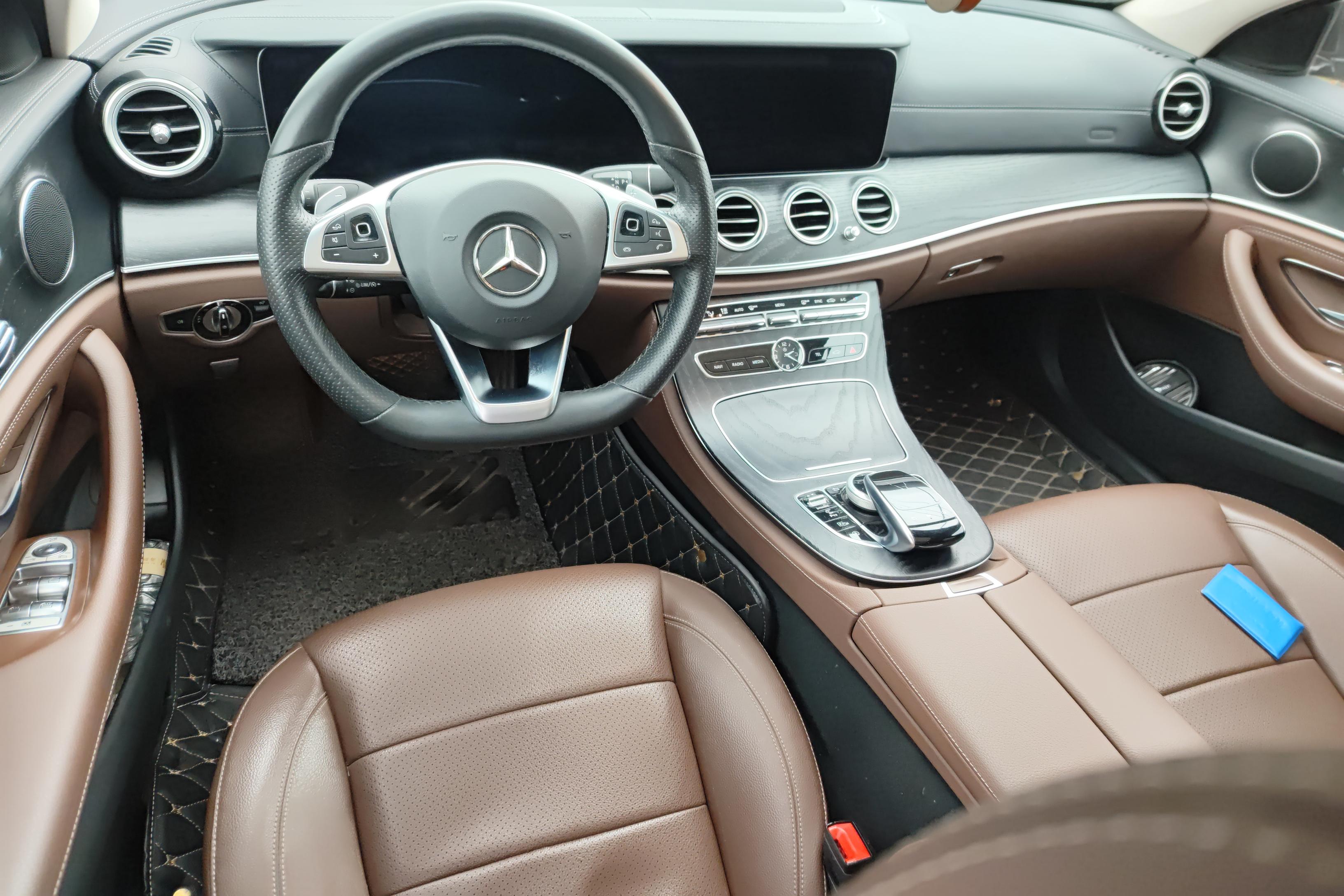 奔驰E级 E300L 2018款 2.0T 自动 后驱 运动豪华型改款 (国Ⅴ) 