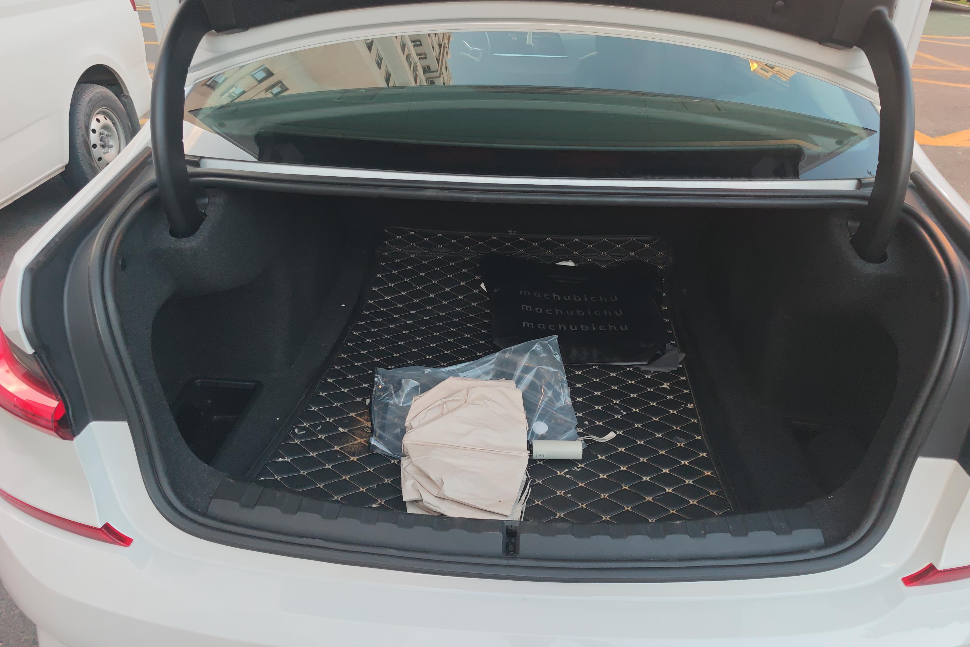 宝马3系 325Li 2020款 2.0T 自动 四驱 xDriveM运动套装 (国Ⅵ) 