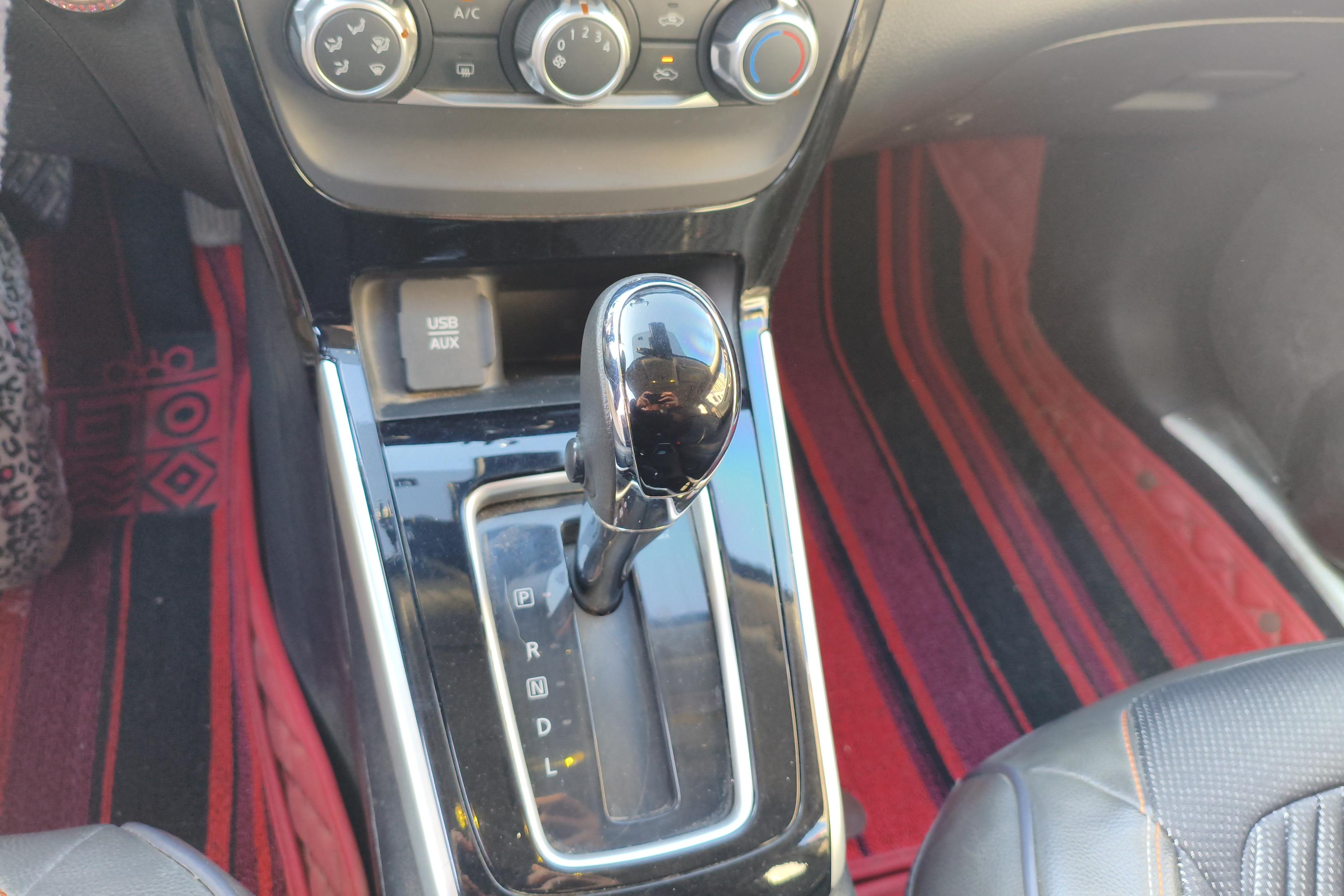 日产轩逸 2018款 1.6L 自动 前驱 XV+智尊版 (国Ⅴ) 