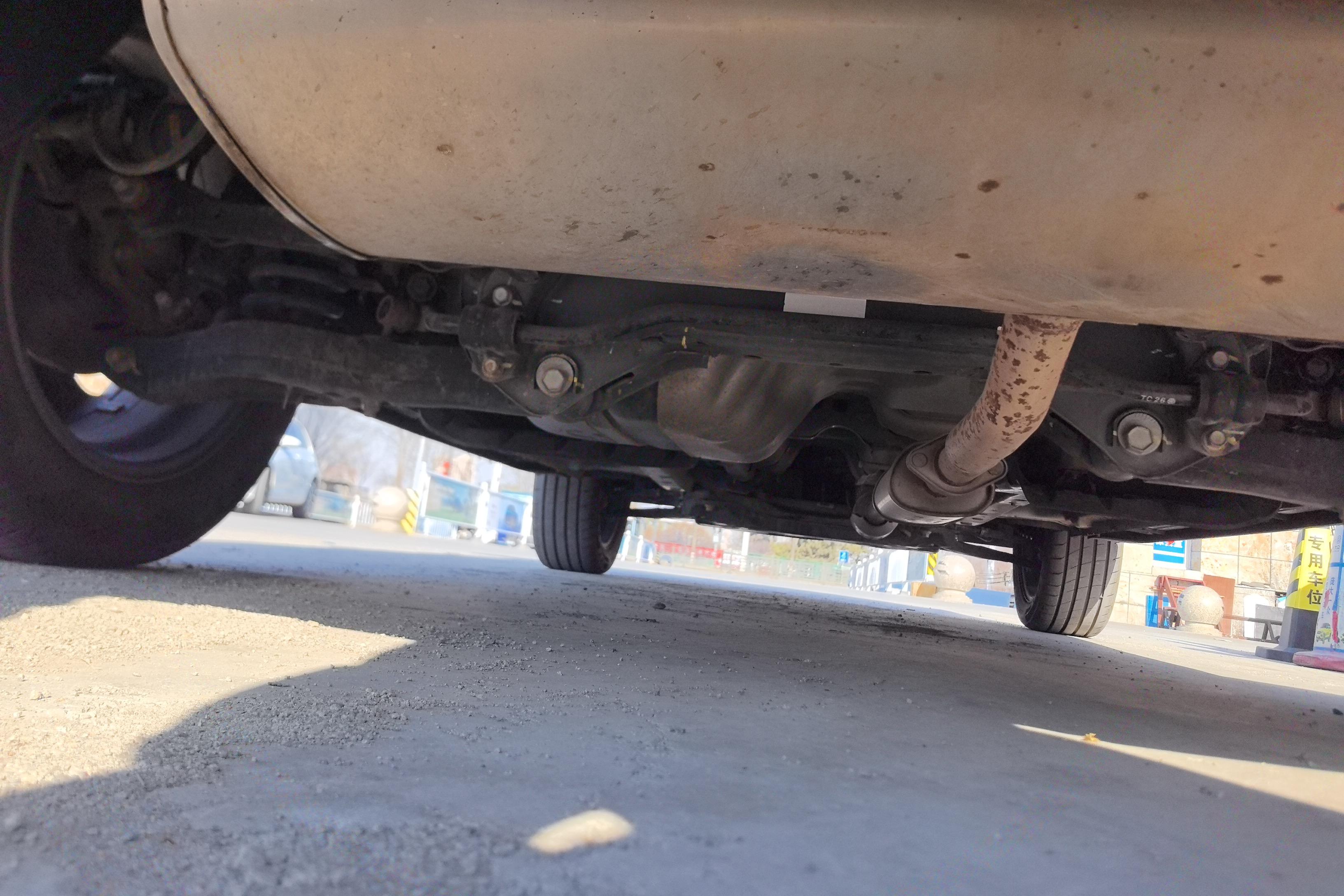 起亚智跑 2019款 2.0L 自动 前驱 豪华版 (国Ⅵ) 