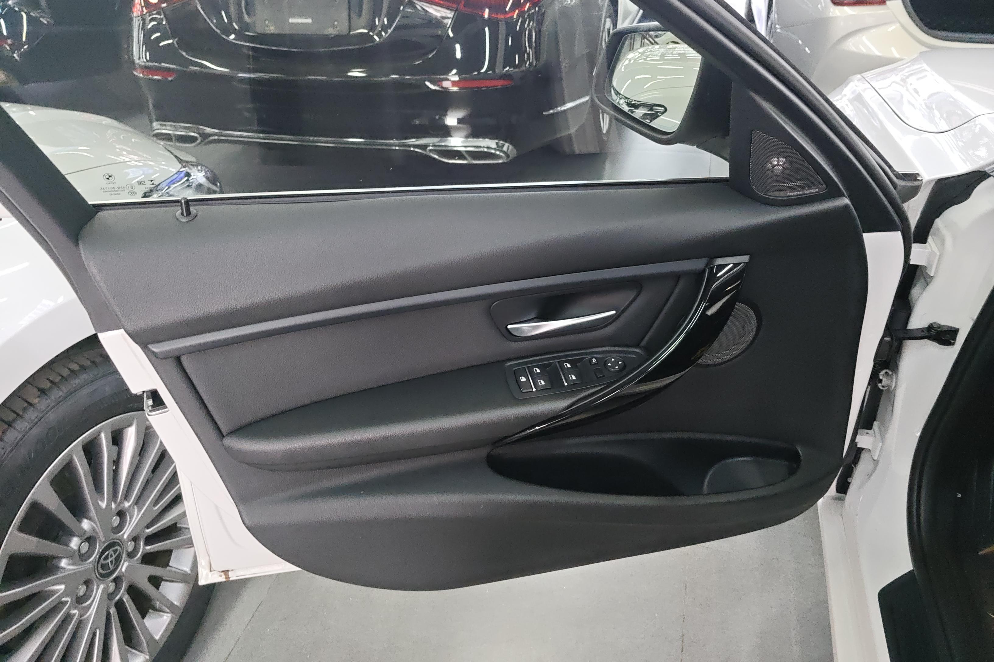 宝马3系 320Li 2017款 2.0T 自动 后驱 时尚型 (国Ⅴ) 