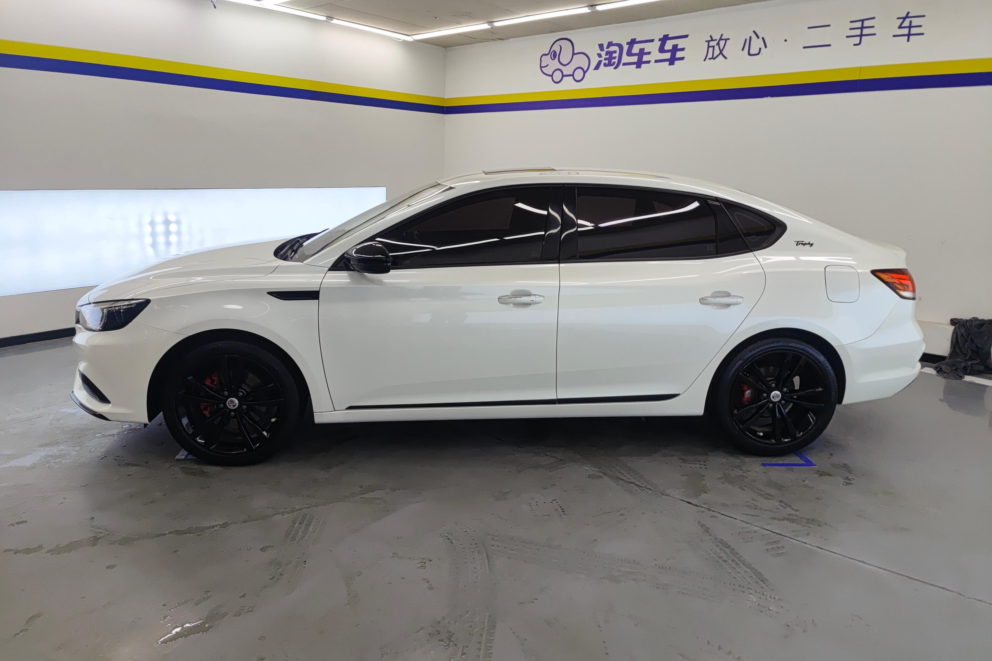 名爵6系 2019款 1.5T 自动 Trophy十周年版 (国Ⅵ) 