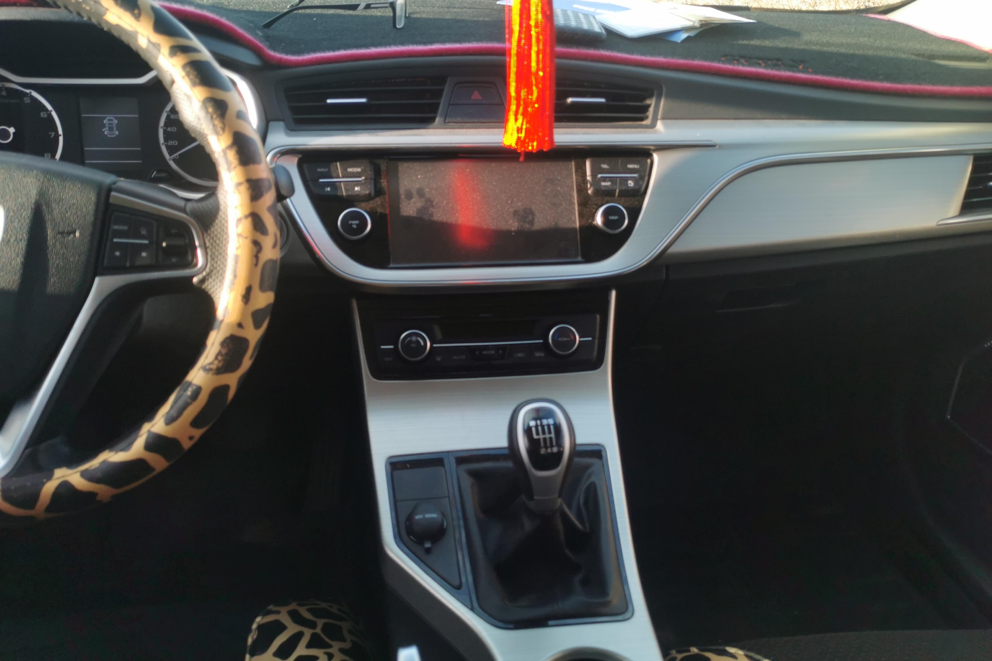 吉利帝豪GL 2017款 1.8L 手动 精英型 (国Ⅴ) 