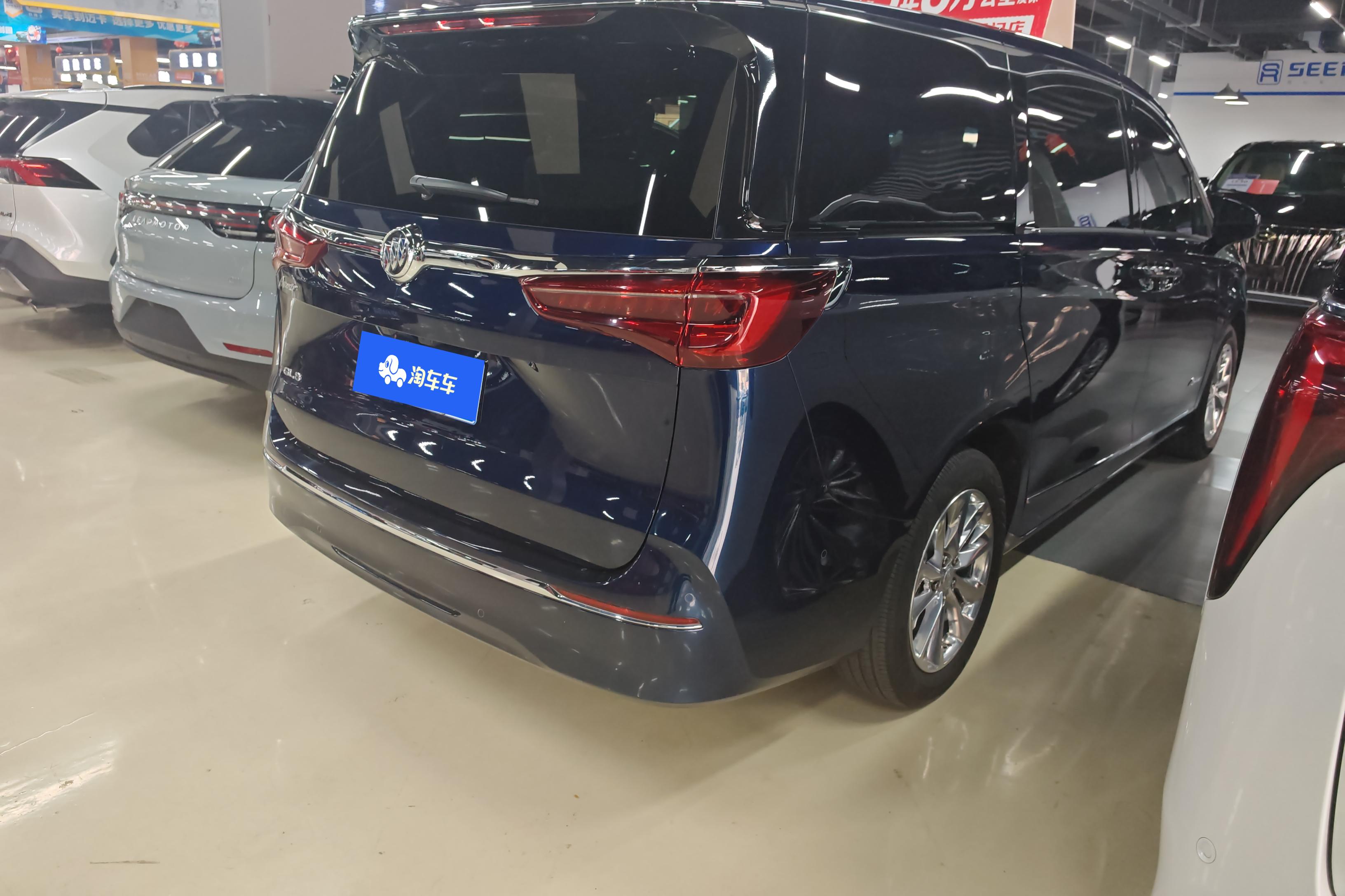 别克GL8 2020款 2.0T 自动 前驱 4座 尊礼版Avenir (国Ⅵ) 