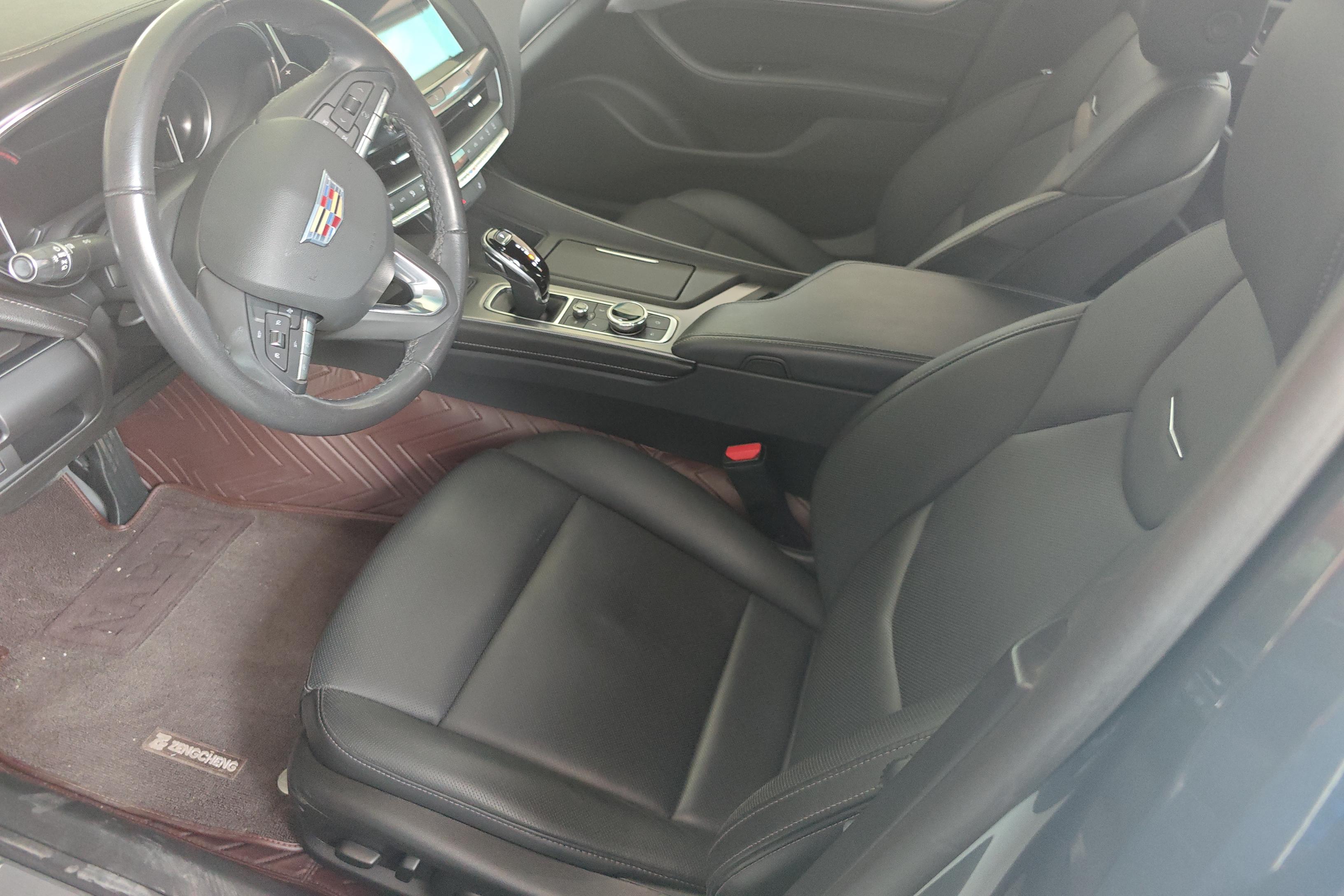 凯迪拉克CT5 2021款 2.0T 自动 后驱 28T豪华型 (国Ⅵ) 