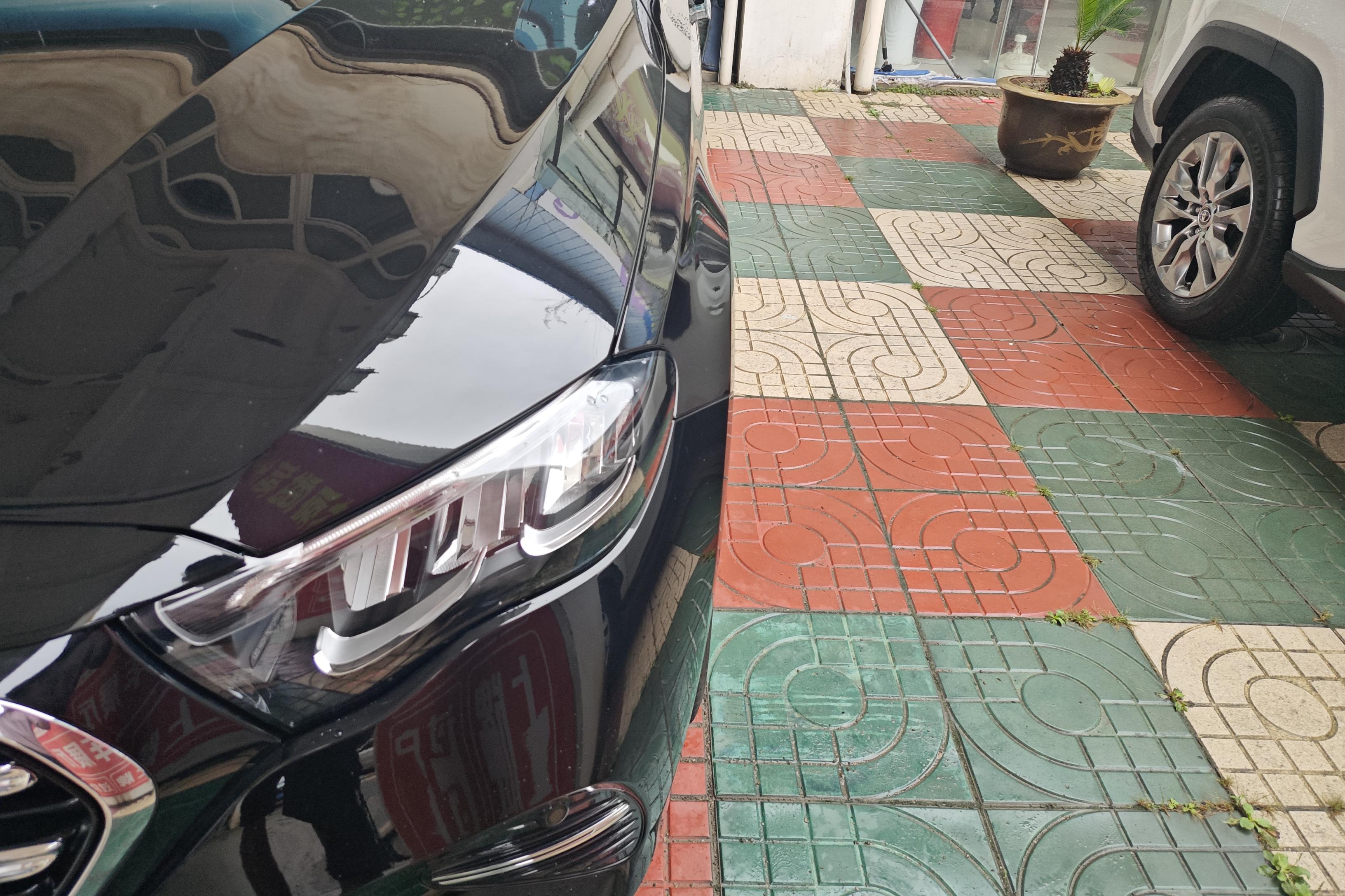 【贵阳二手奔驰E级】奔驰E级 E300L 2024款 2.0T 自动 汽油 豪华型