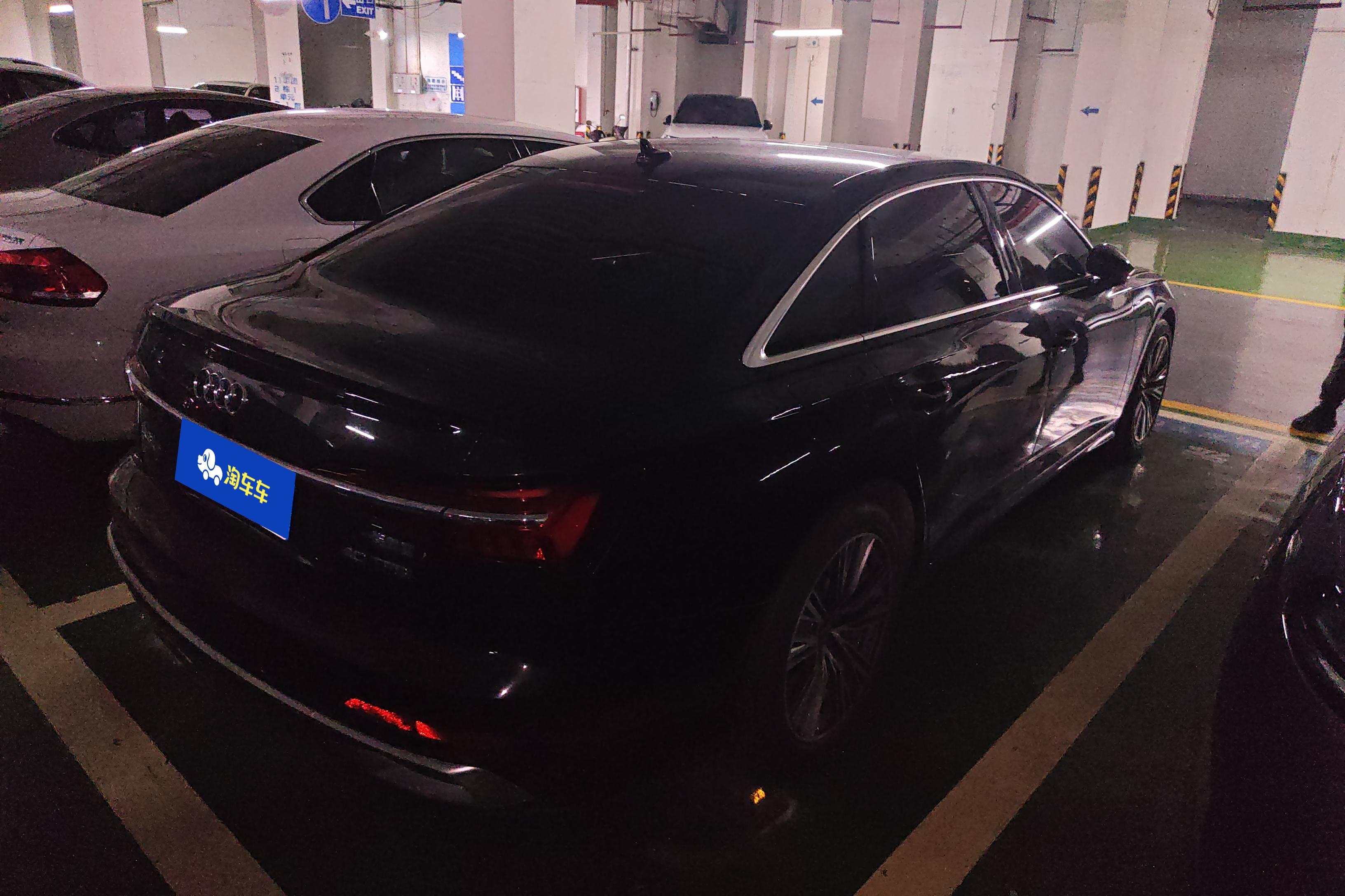 奥迪A6L 40TFSI 2024款 2.0T 自动 前驱 豪华动感型 (国Ⅵ) 