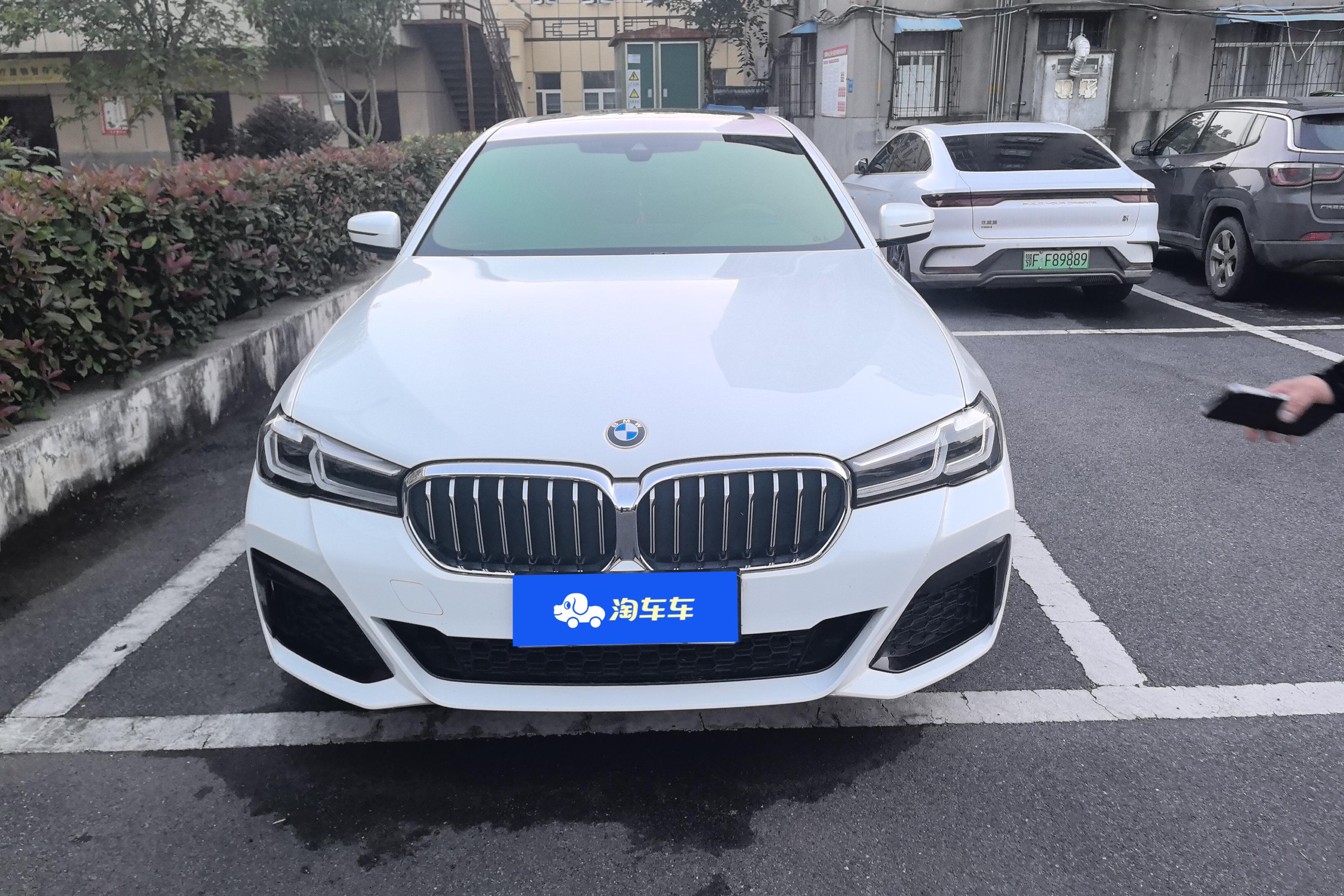 【襄阳二手宝马5系】宝马5系 525Li 2022款 2.0T 自动 汽油 M运动套装