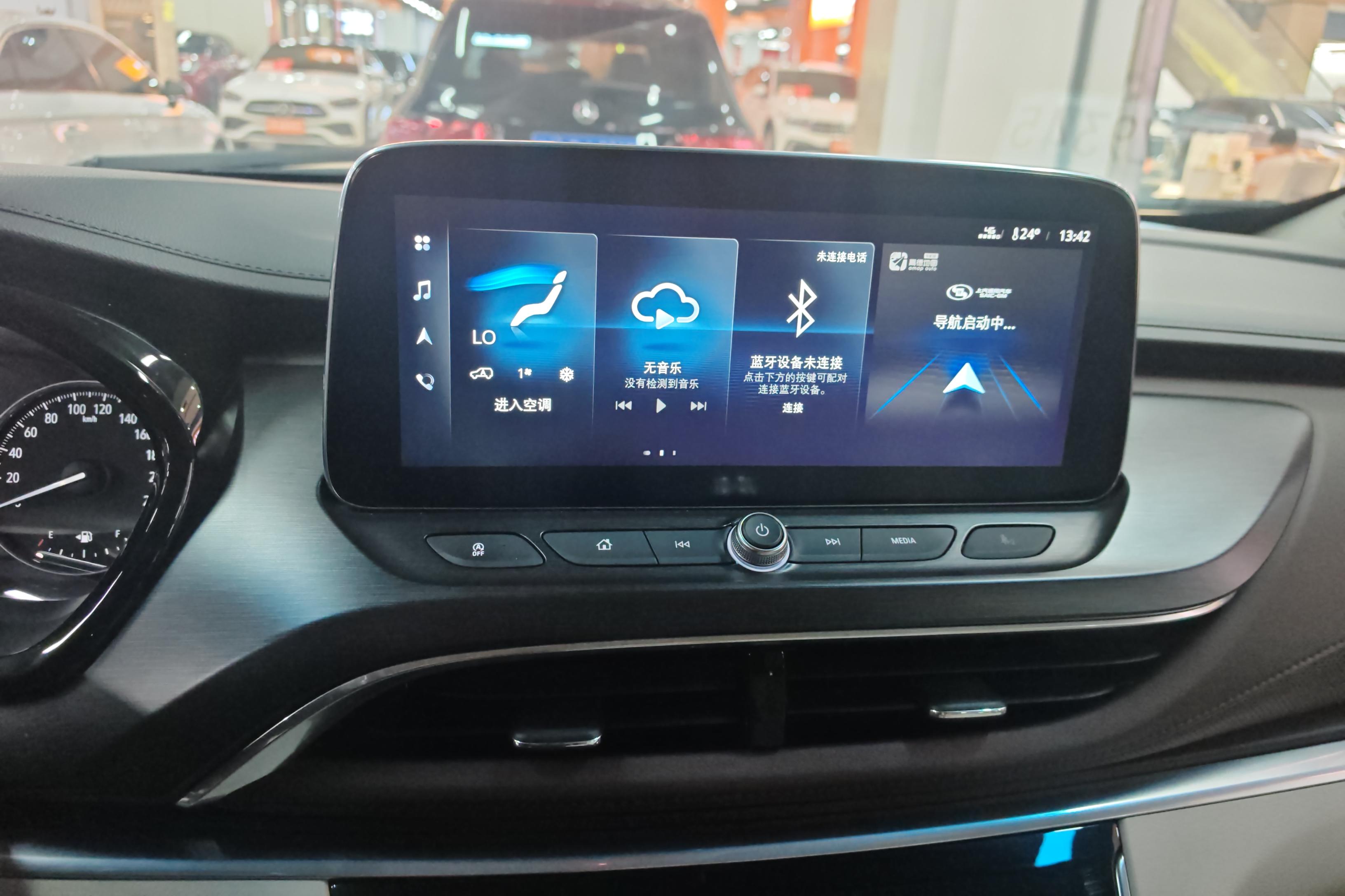 别克GL8 陆上公务舱 2021款 2.0T 自动 前驱 7座 652T豪华型 (国Ⅵ) 