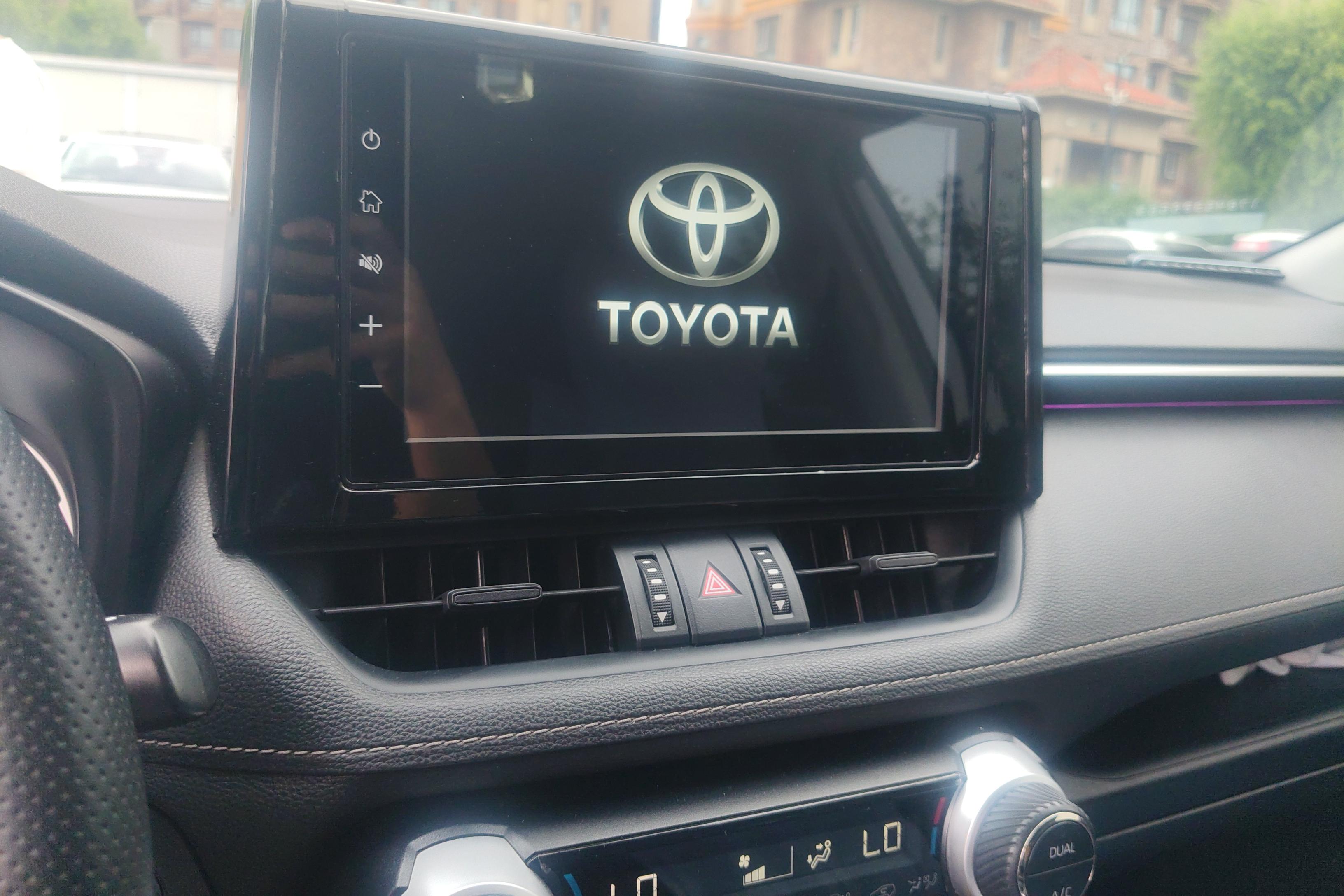 丰田RAV4 2020款 2.0L 自动 四驱 风尚版 (国Ⅵ) 