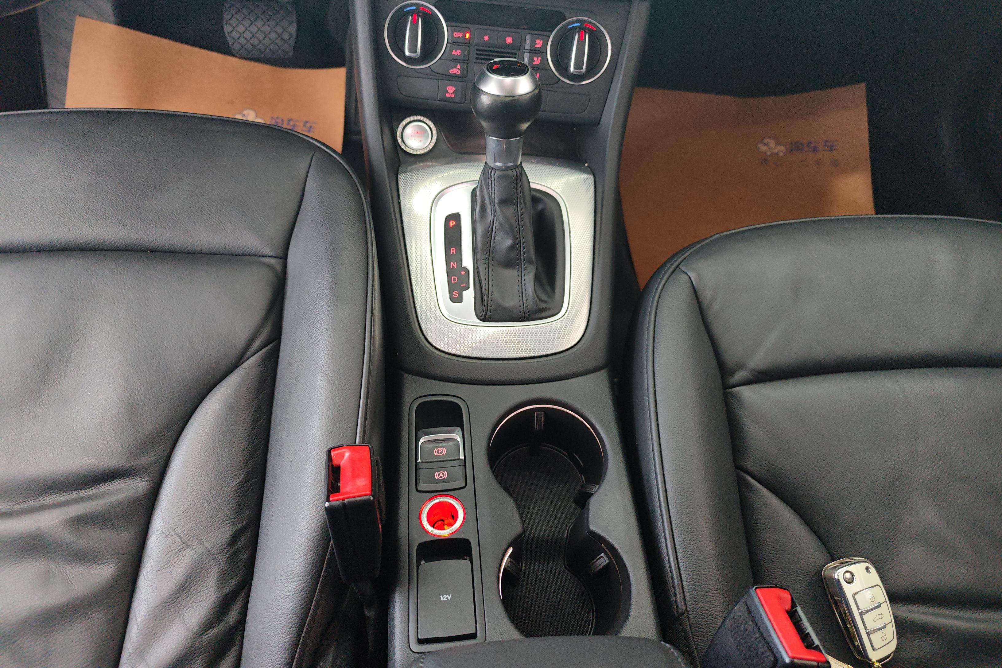 奥迪Q3 35TFSI 2018款 2.0T 自动 四驱 运动型30周年纪念版 (国Ⅴ) 