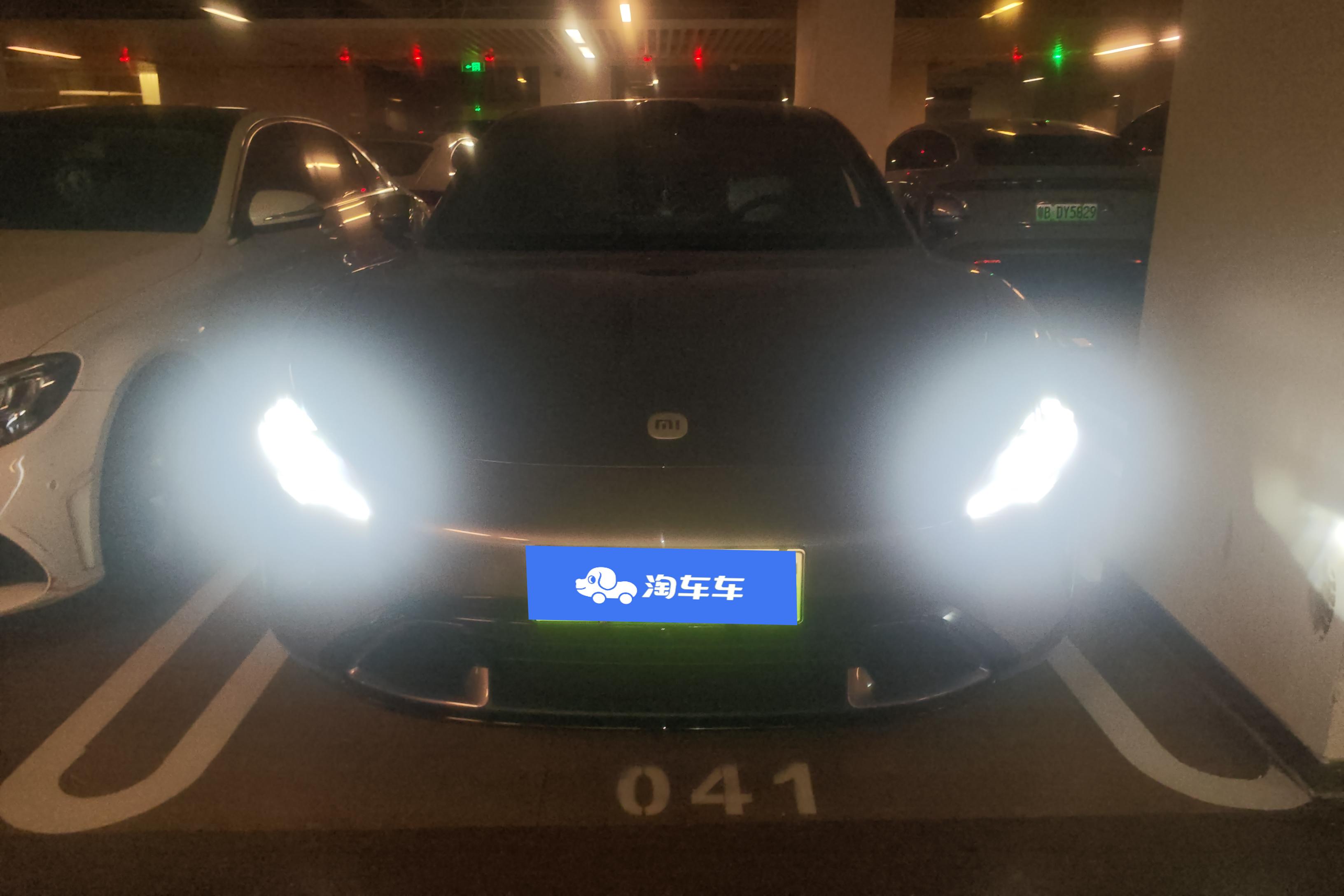 小米汽车SU7 2024款 0.0T 自动 750km-Max创始版 