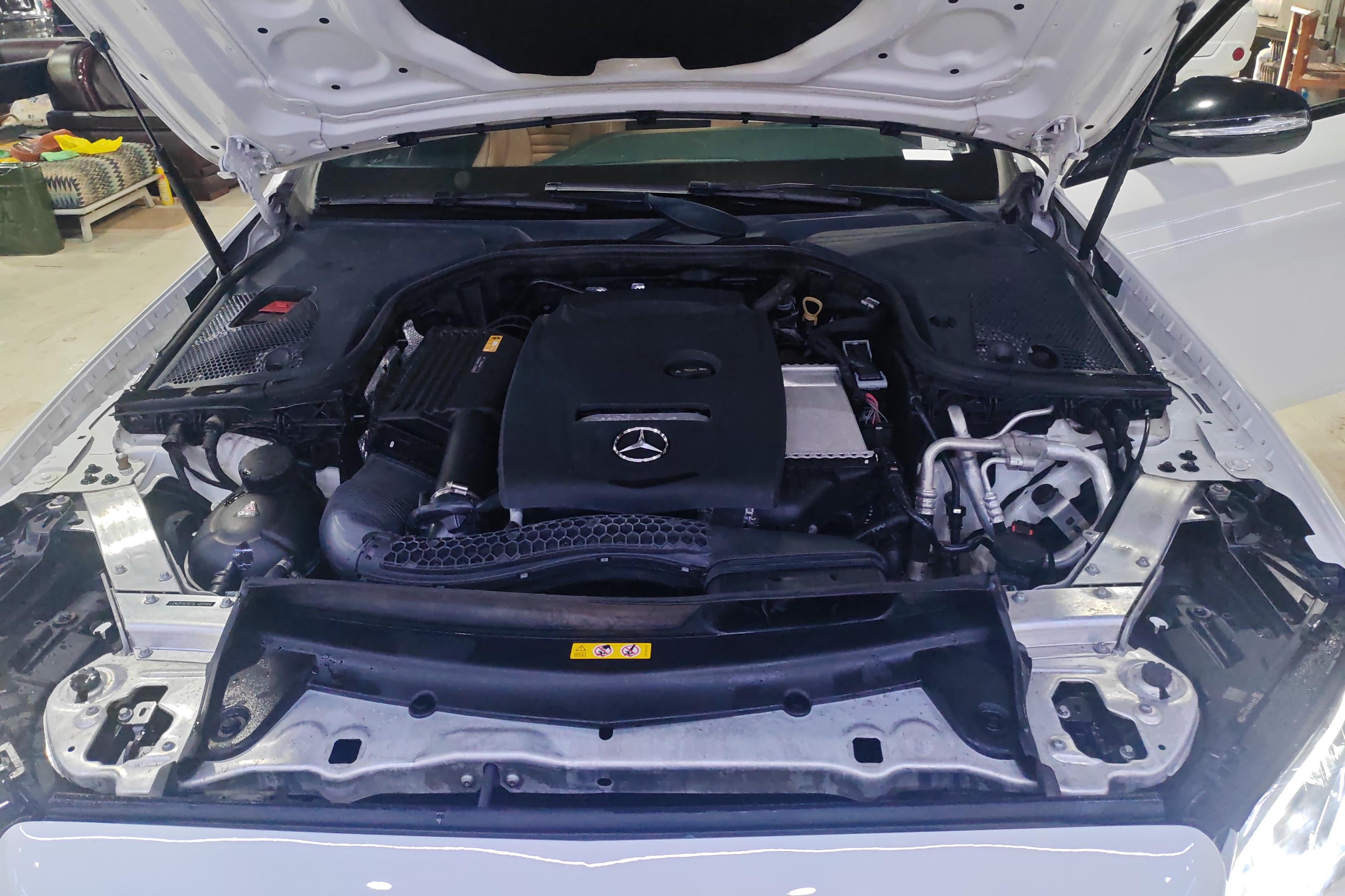 奔驰E级 E200 2018款 2.0T 自动 后驱 运动型 (国Ⅴ) 