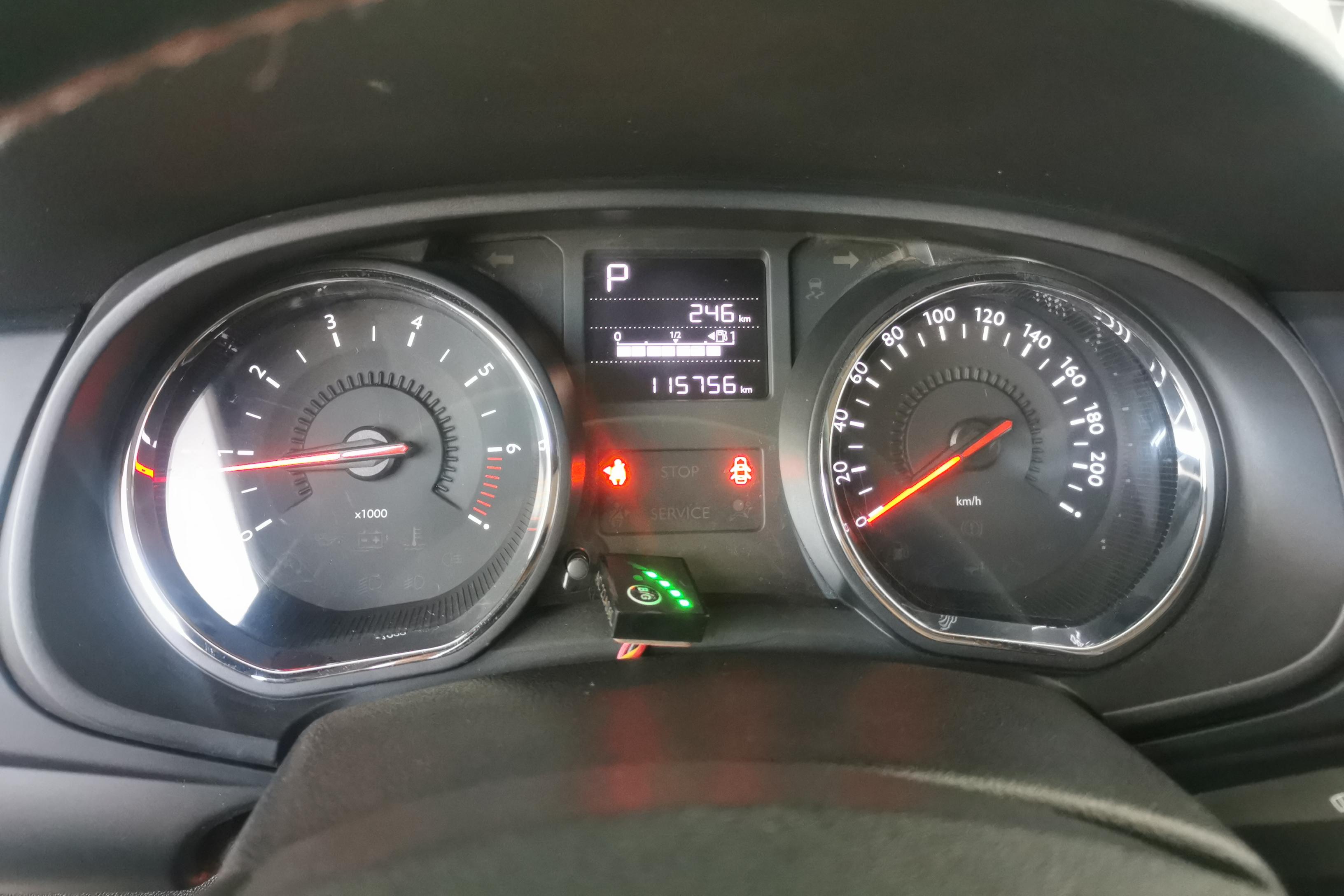 雪铁龙C3-XR 2015款 1.6L 自动 先锋型 (国Ⅴ) 