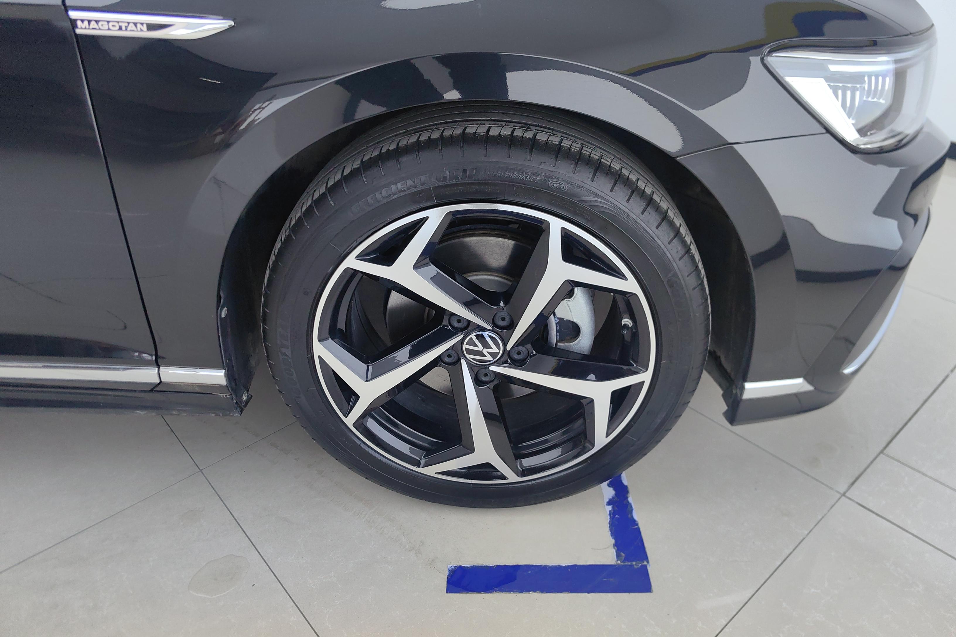 大众迈腾 2023款 2.0T 自动 前驱 330TSI豪华型 (国Ⅵ) 