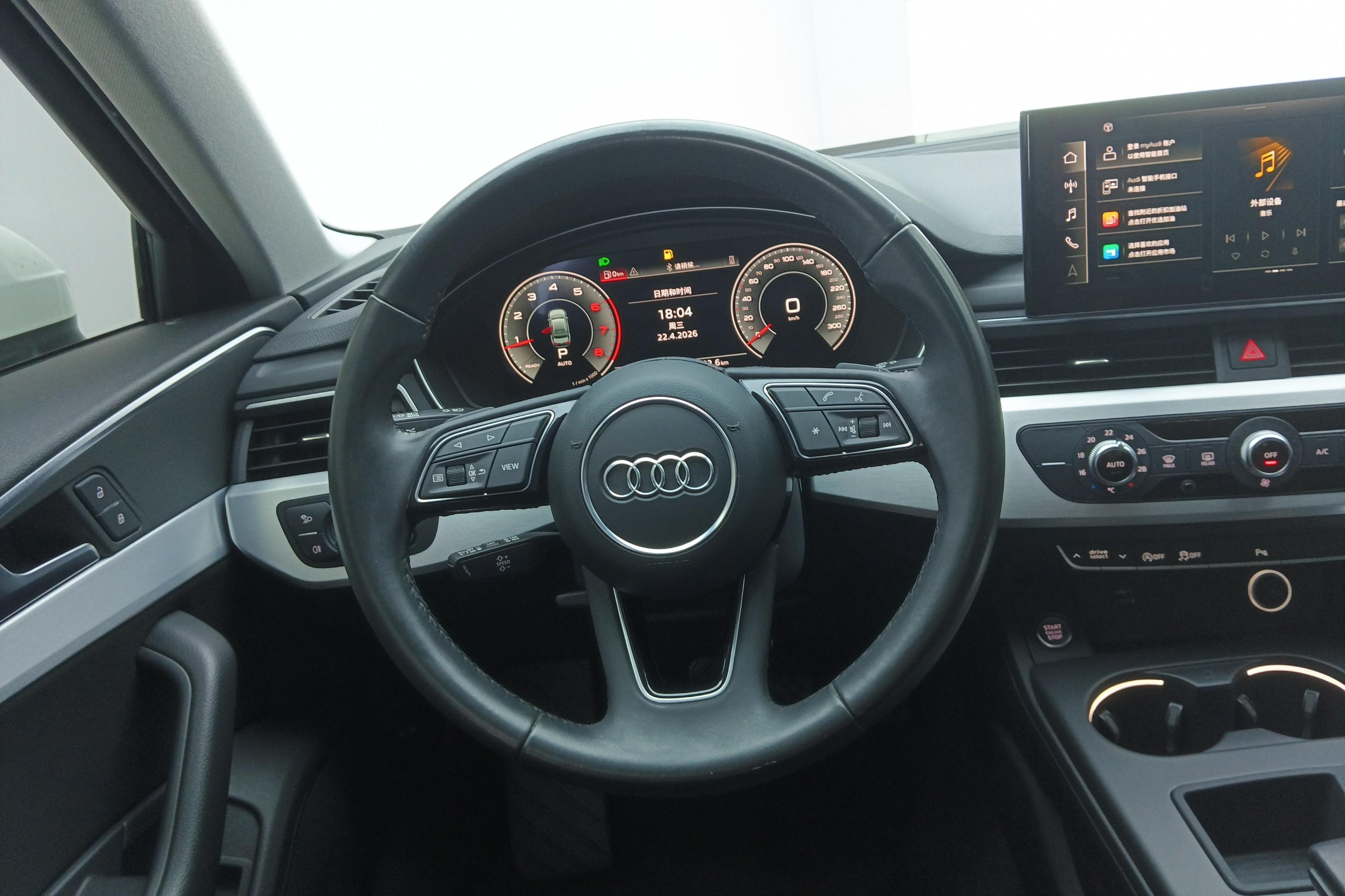 奥迪A4L 40TFSI 2022款 2.0T 自动 前驱 时尚动感型 (国Ⅵ) 