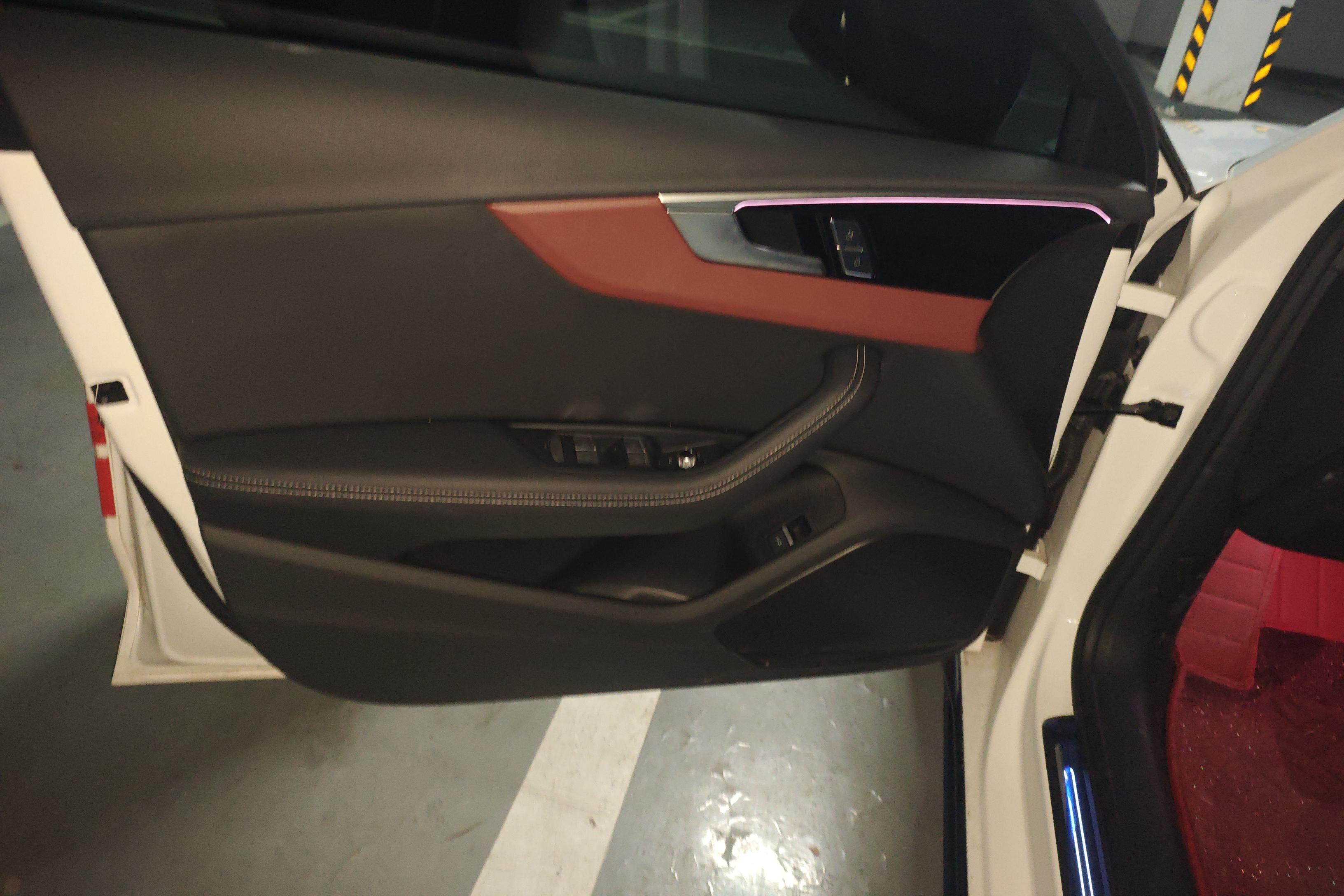 奥迪A4L 40TFSI 2024款 2.0T 自动 前驱 豪华动感型 (国Ⅵ) 