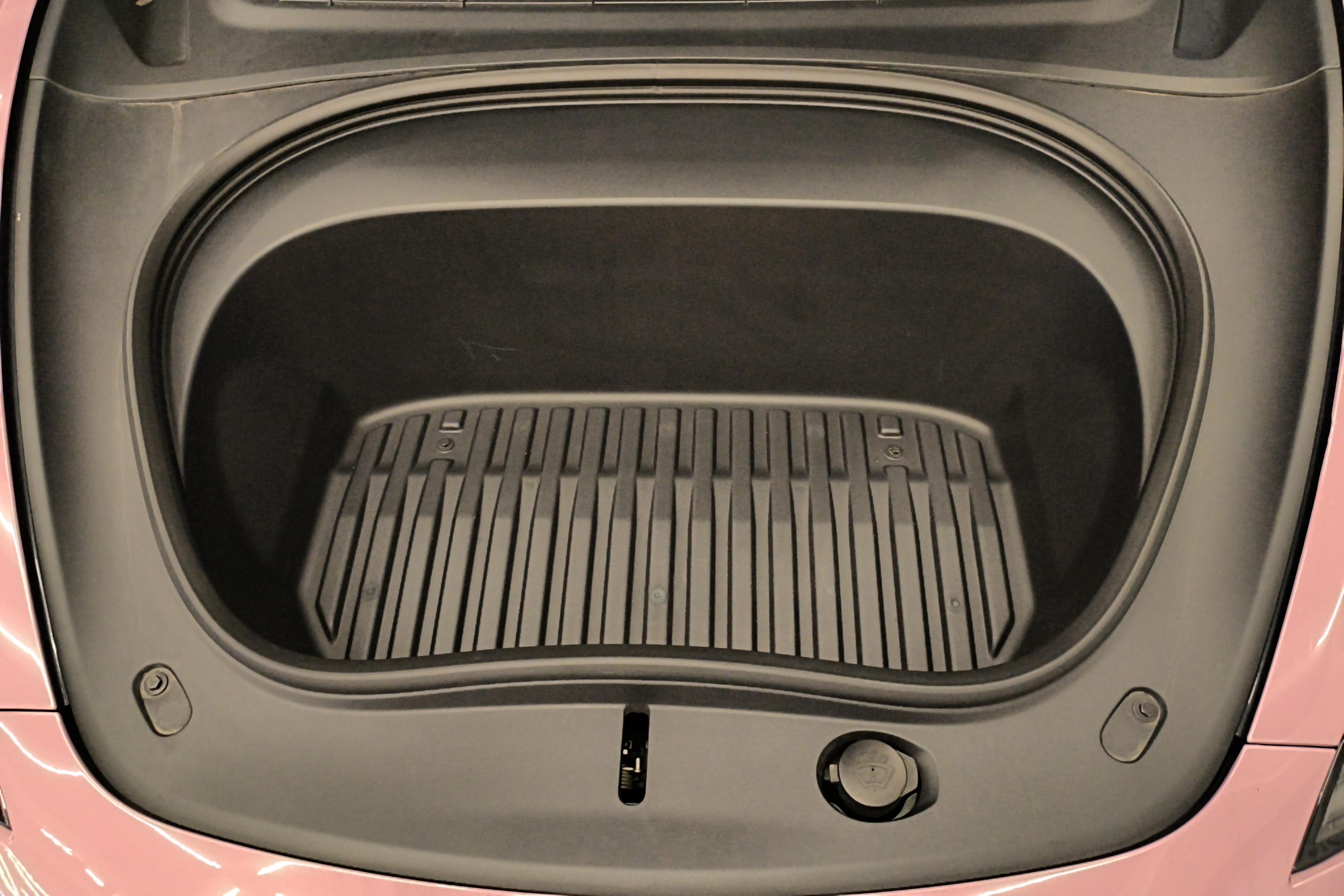 特斯拉MODEL 3 2023款 后驱 纯电动 后轮驱动 