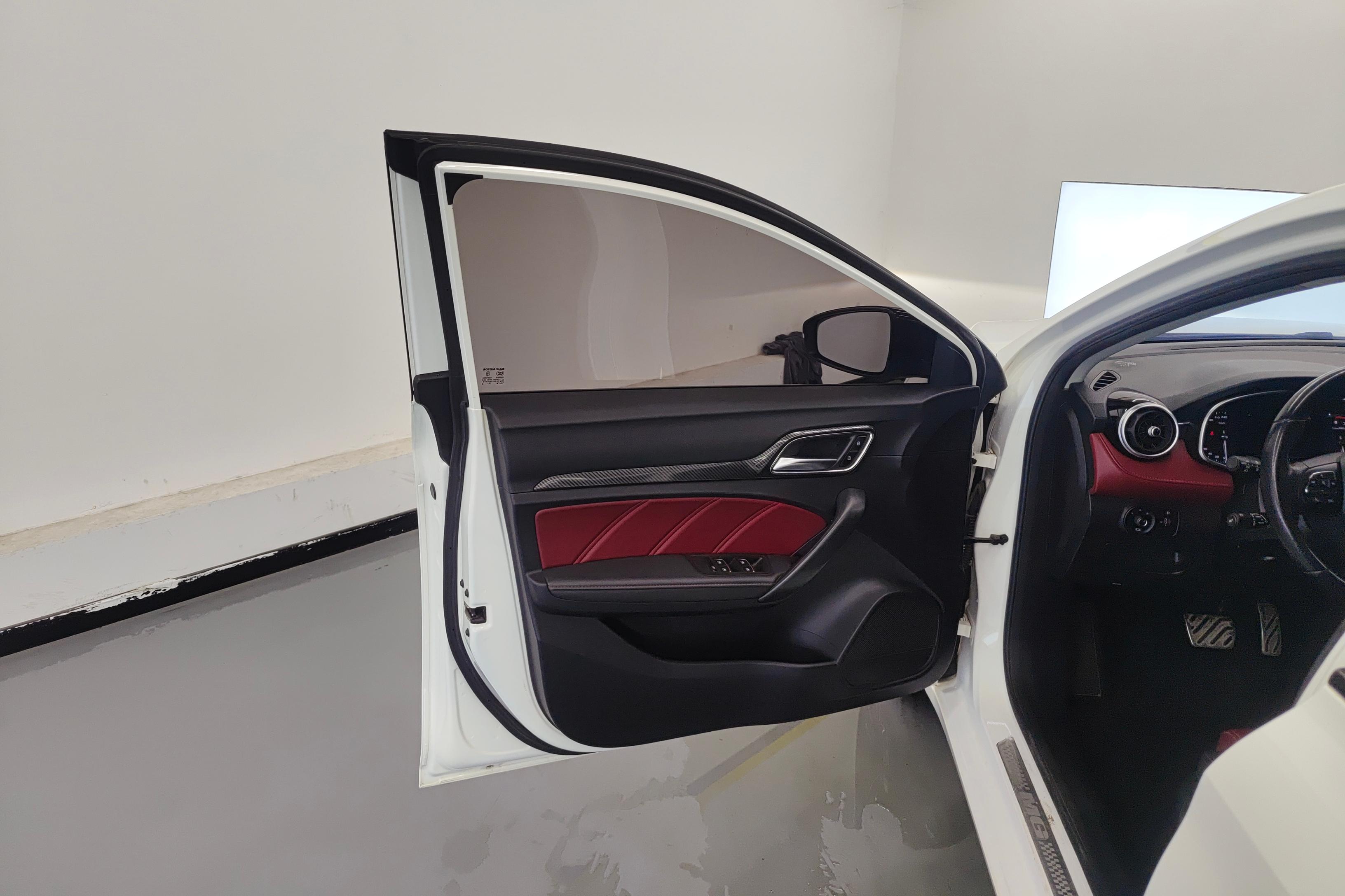 名爵6系 2019款 1.5T 自动 Trophy十周年版 (国Ⅵ) 