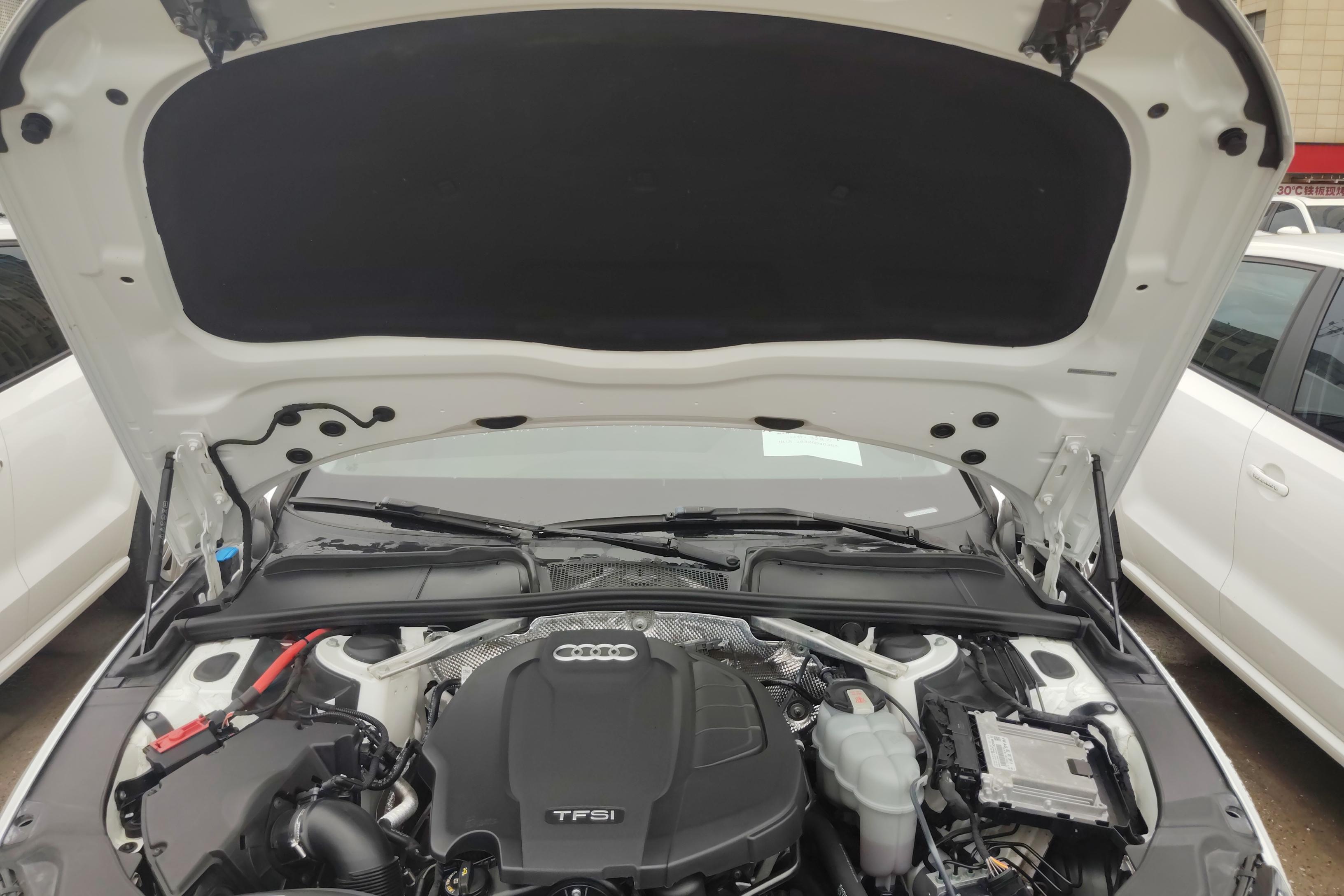 奥迪A4L 40TFSI 2022款 2.0T 自动 前驱 时尚动感型 (国Ⅵ) 