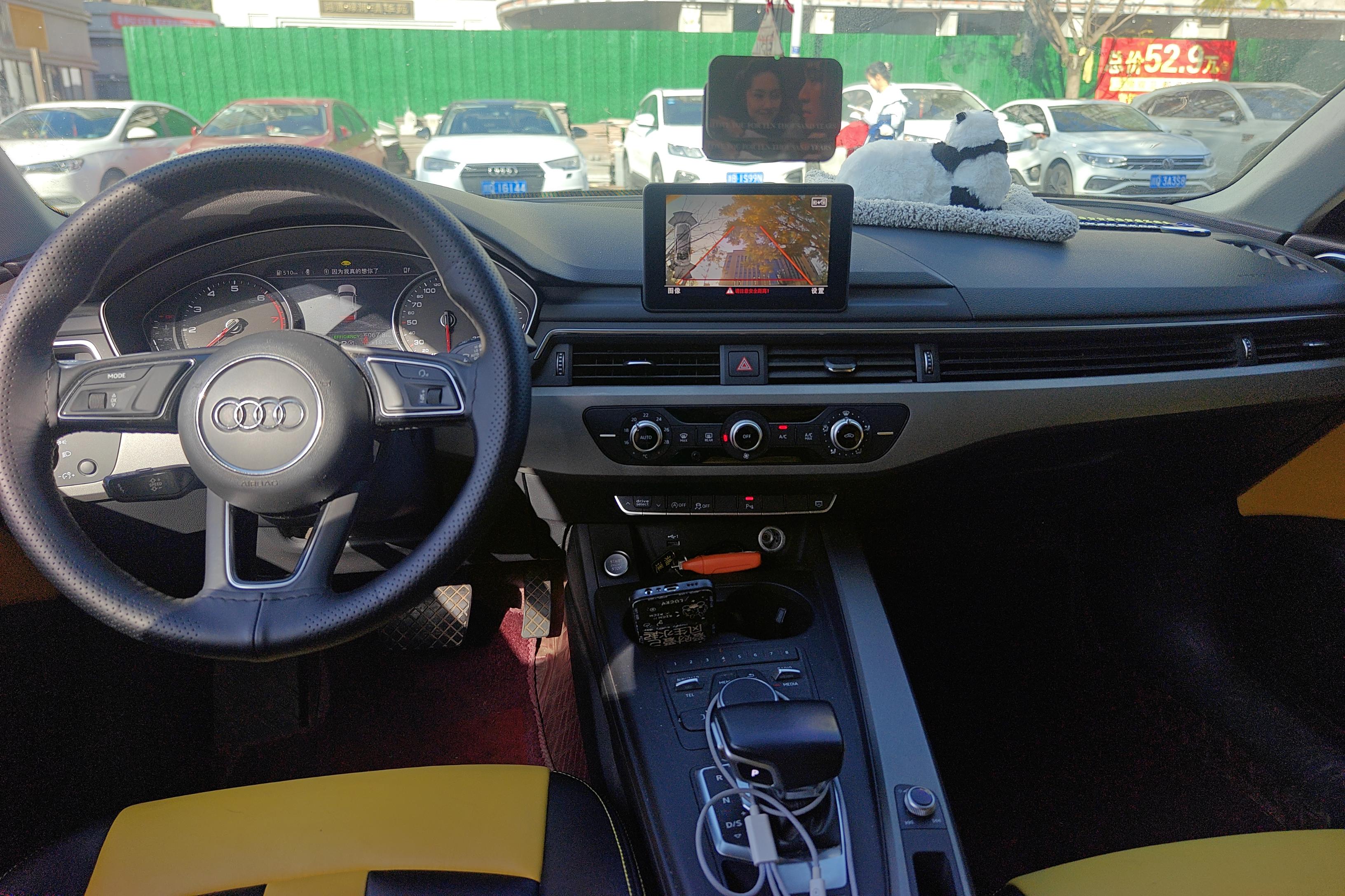 奥迪A4L 40TFSI 2018款 2.0T 自动 前驱 30周年进取型 (国Ⅴ) 