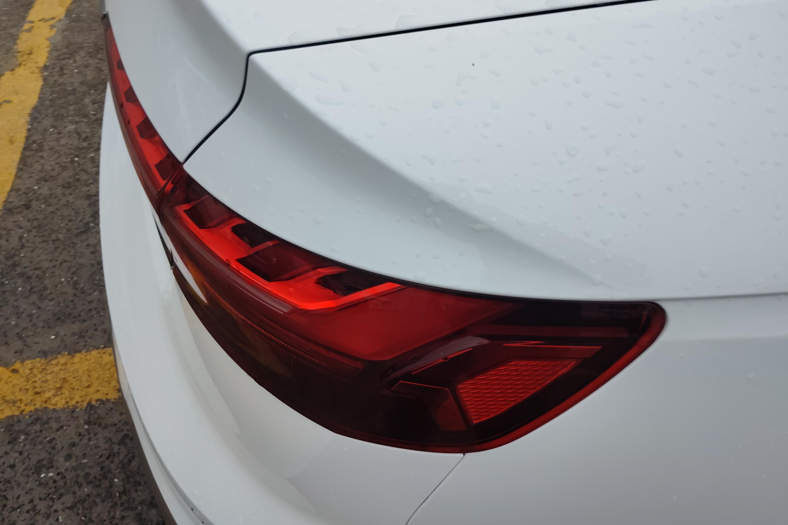 奥迪A4L 40TFSI 2022款 2.0T 自动 前驱 时尚动感型 (国Ⅵ) 