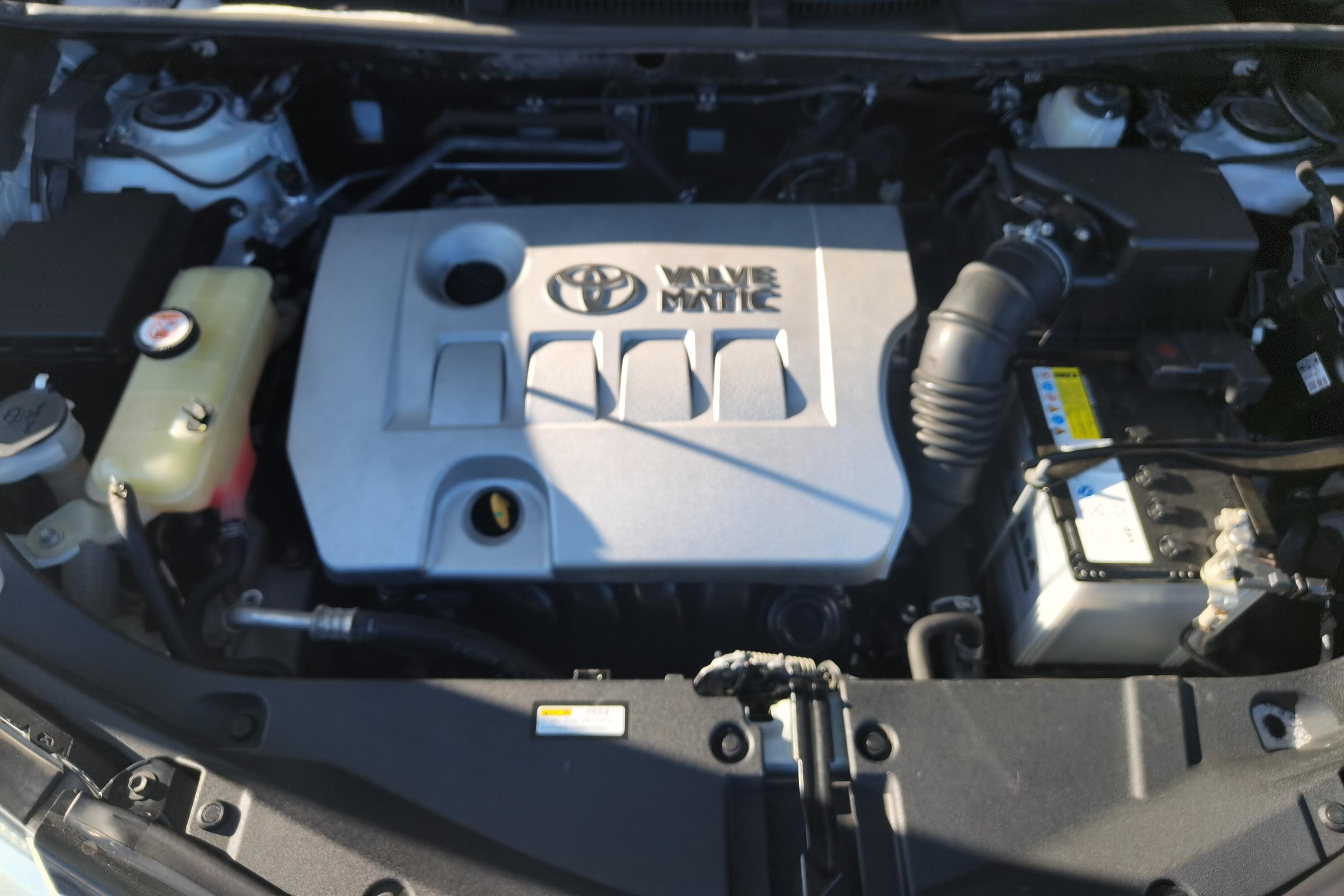 丰田RAV4 2019款 2.0L 自动 前驱 先锋版 (国Ⅵ) 