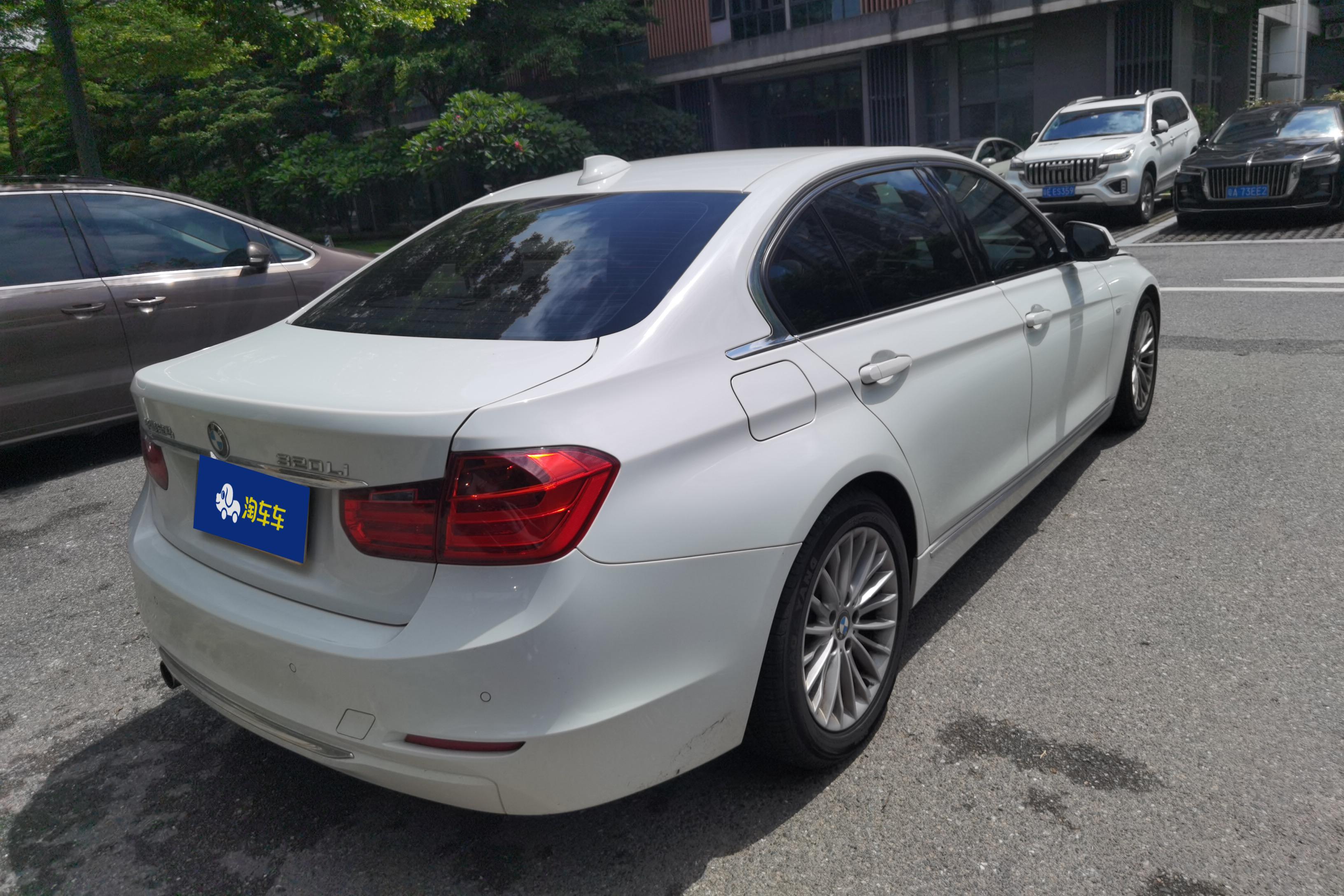 宝马3系 320Li 2015款 2.0T 自动 后驱 豪华设计套装 (国Ⅳ) 