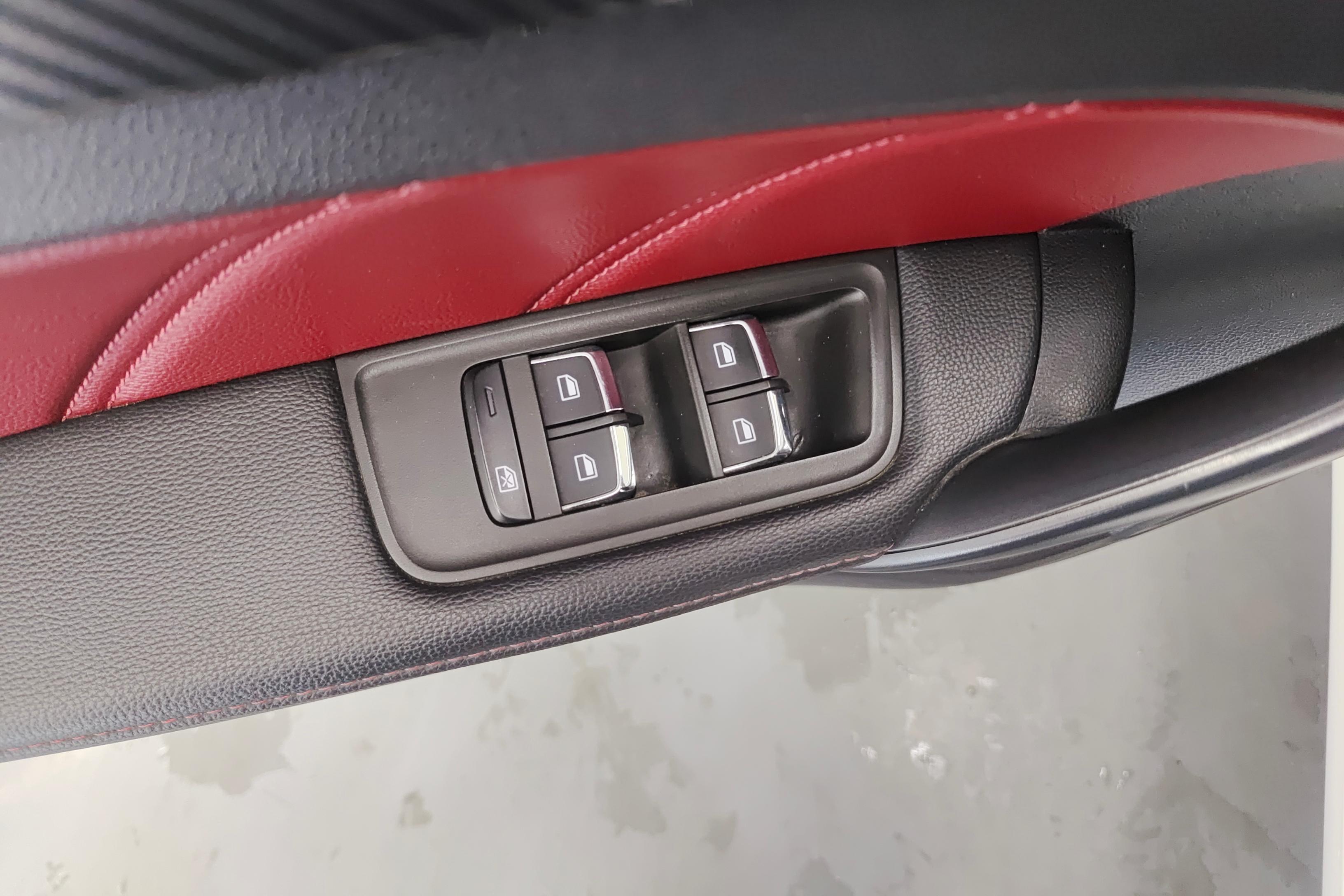 名爵6系 2019款 1.5T 自动 Trophy十周年版 (国Ⅵ) 