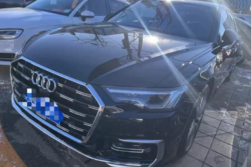 奥迪A6L 2025款 改款 45 TFSI 臻选动感型