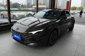 2023款 2.0T 自动猎美奢享版