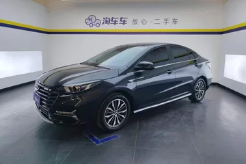 奇瑞艾瑞泽5 PLUS 2021款 小泽 1.5T CVT 享PLUS