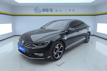 2023款 200万辆纪念版 330TSI 豪华型